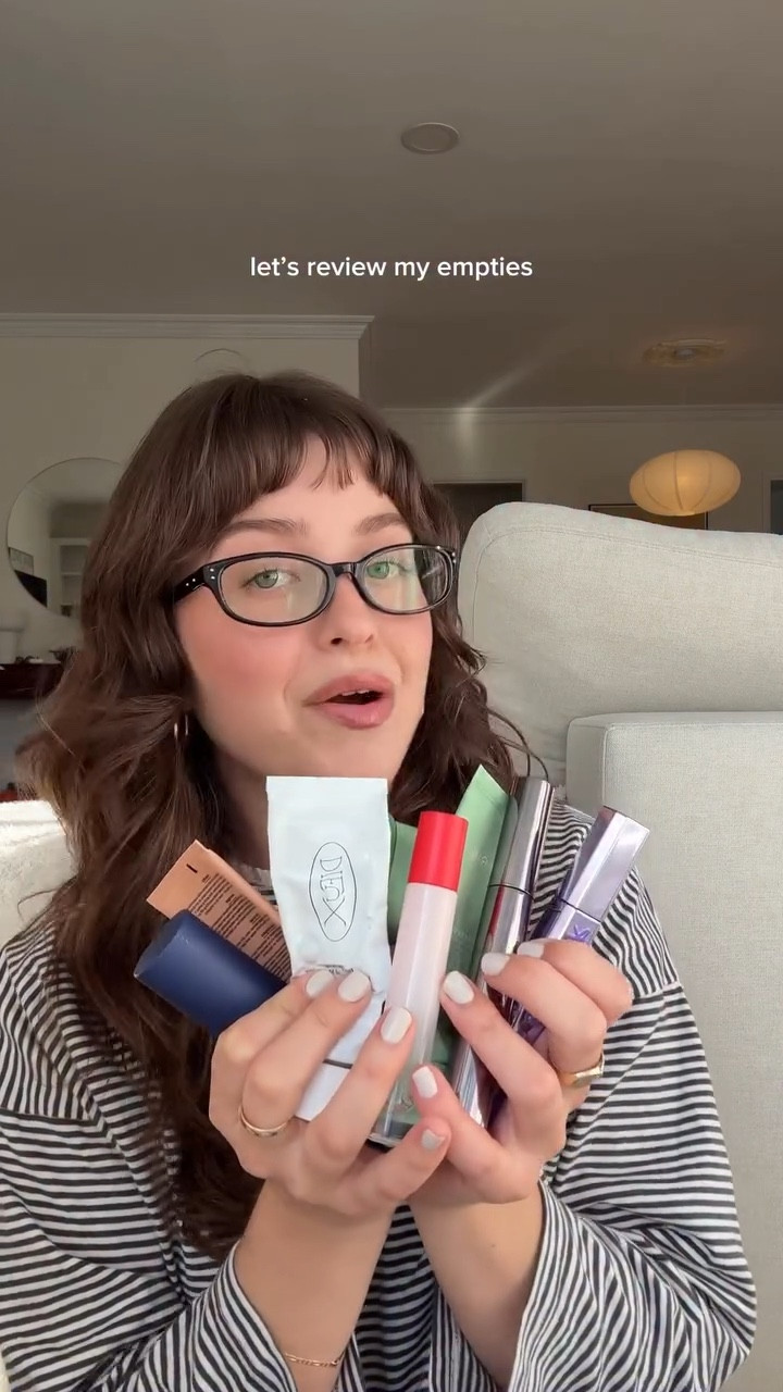 Beauty products I’ve used up and what I’d buy again! 

Glossier you perfume
Dieux instant angel moisturizer
Farmacy cleanser
Cocokind oil to milk cleanser 
Dieux deliverance serum 
Glossier lash slick in brown 
Milk Makeup kush high roll mascara 
Kosas soulgazer mascara 

#LTKBeauty