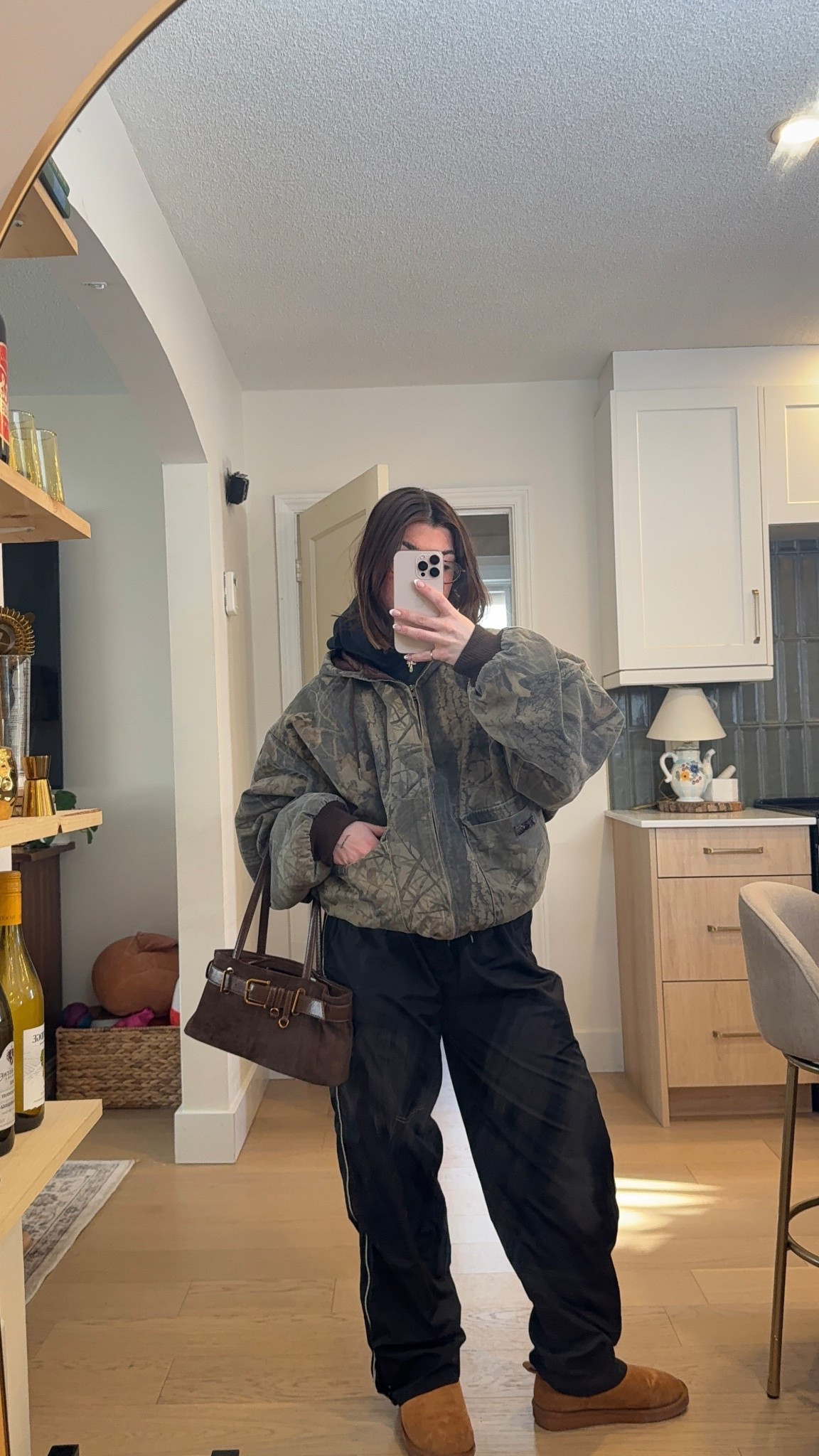most product are thrifted so attached similar items 🤍