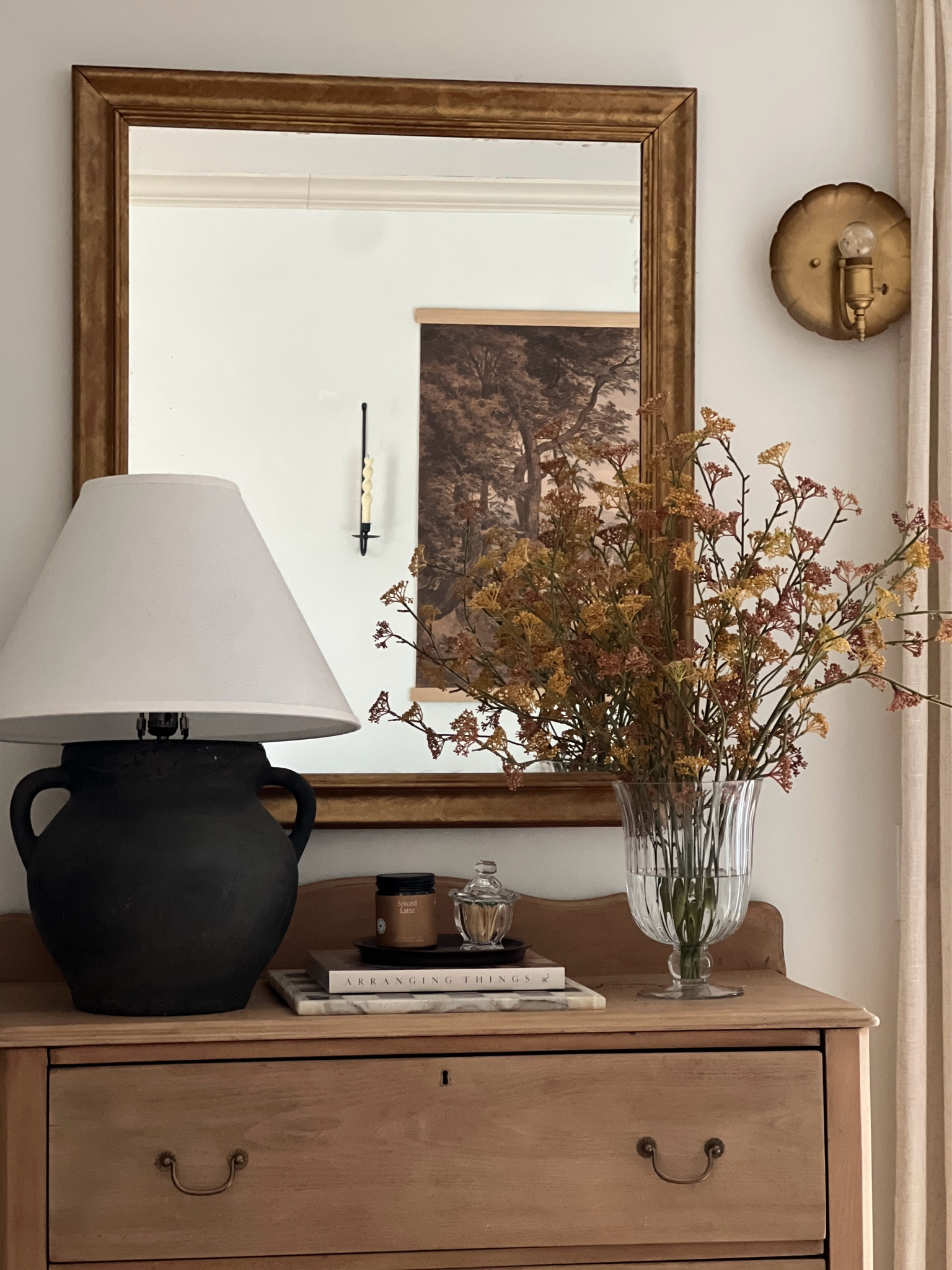 Viral florals
Faux stems
Dresser styling 
Lamp 