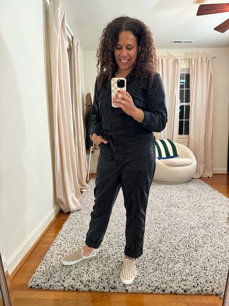 The theme for today was comfort and i nailed it. You know I’m a jumpsuit loving gal. 
Jumpsuit tts @alexmill 
Shoes tts @fredasalvador use code 15HGC for your first pair. 
Phone case use code happygocurly 

#LTKshoecrush #LTKstyletip