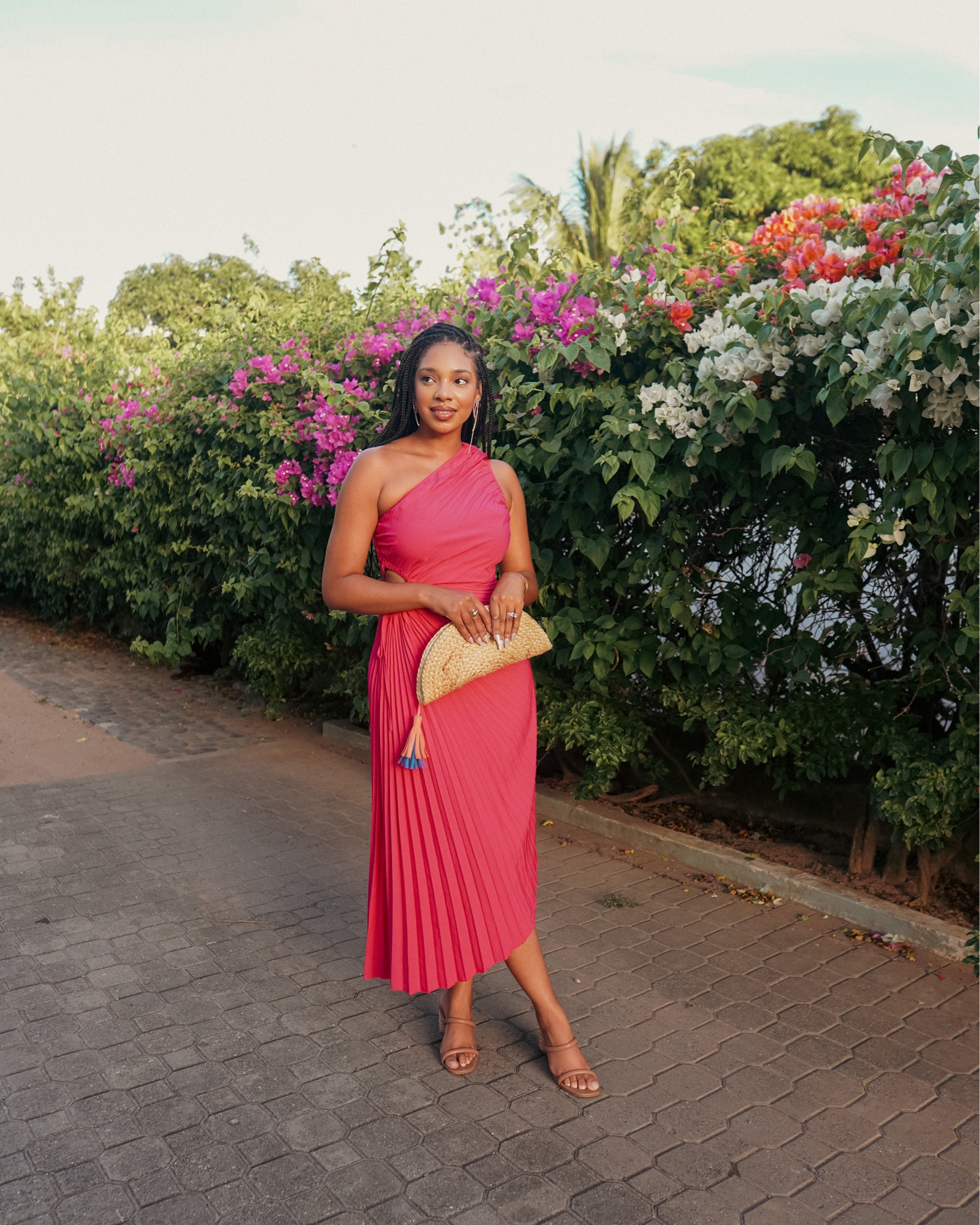 The perfect summer dress, definitely Barbie vibes 💕