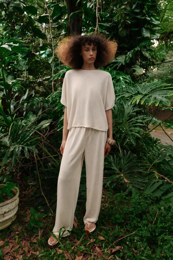 RUSTIC CAPE SLEEVE TOP | Zara UK