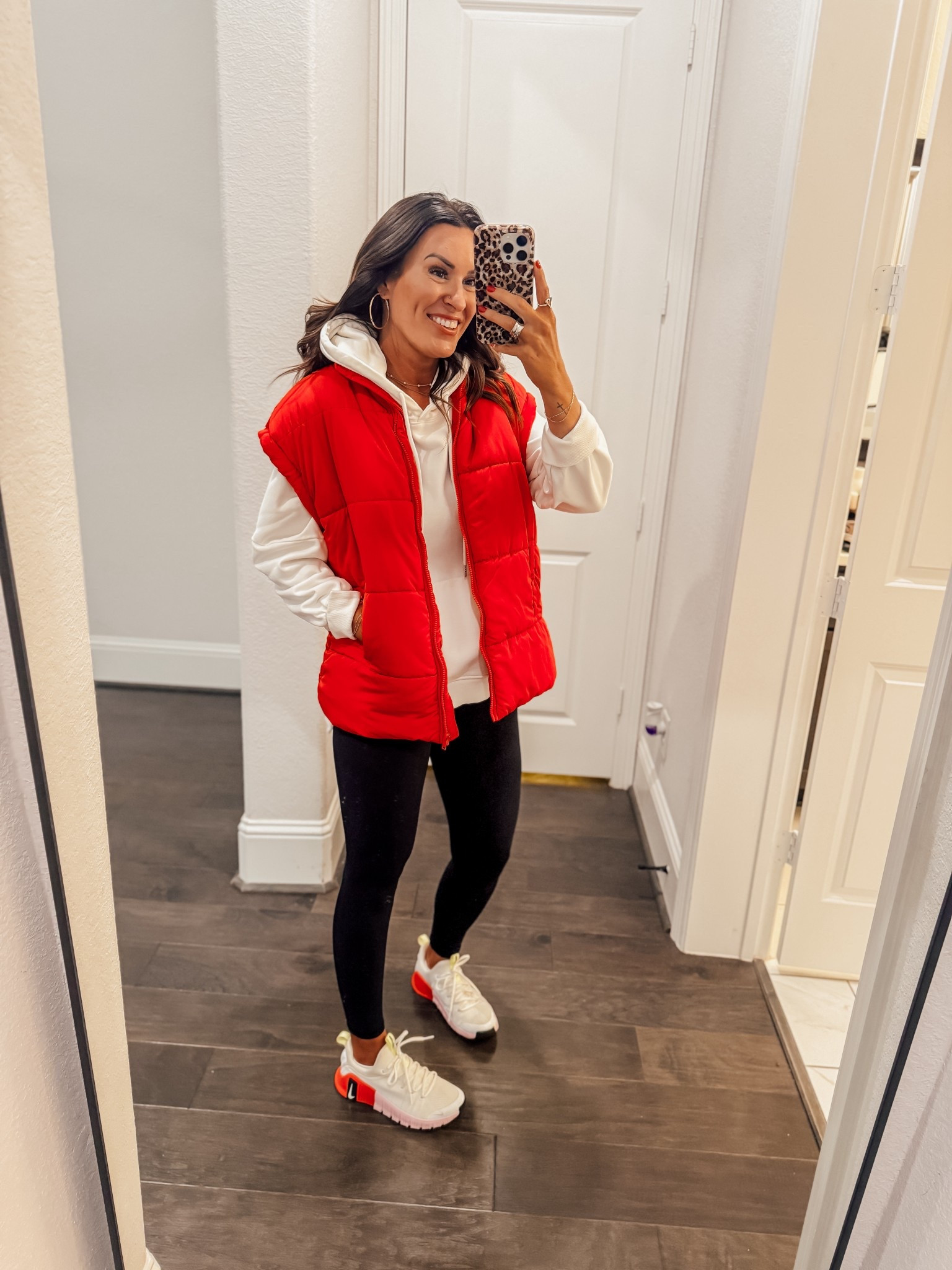 Wearing a XS in the leggings, medium in the vest, and a small in the hoodie! 

#LTKHoliday #LTKootd #LTKdayinmylife