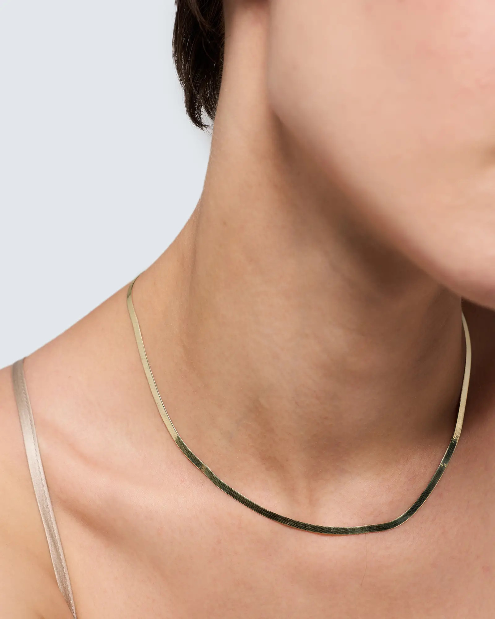10K Gold Herringbone Chain Necklace in Yellow Gold | Quince