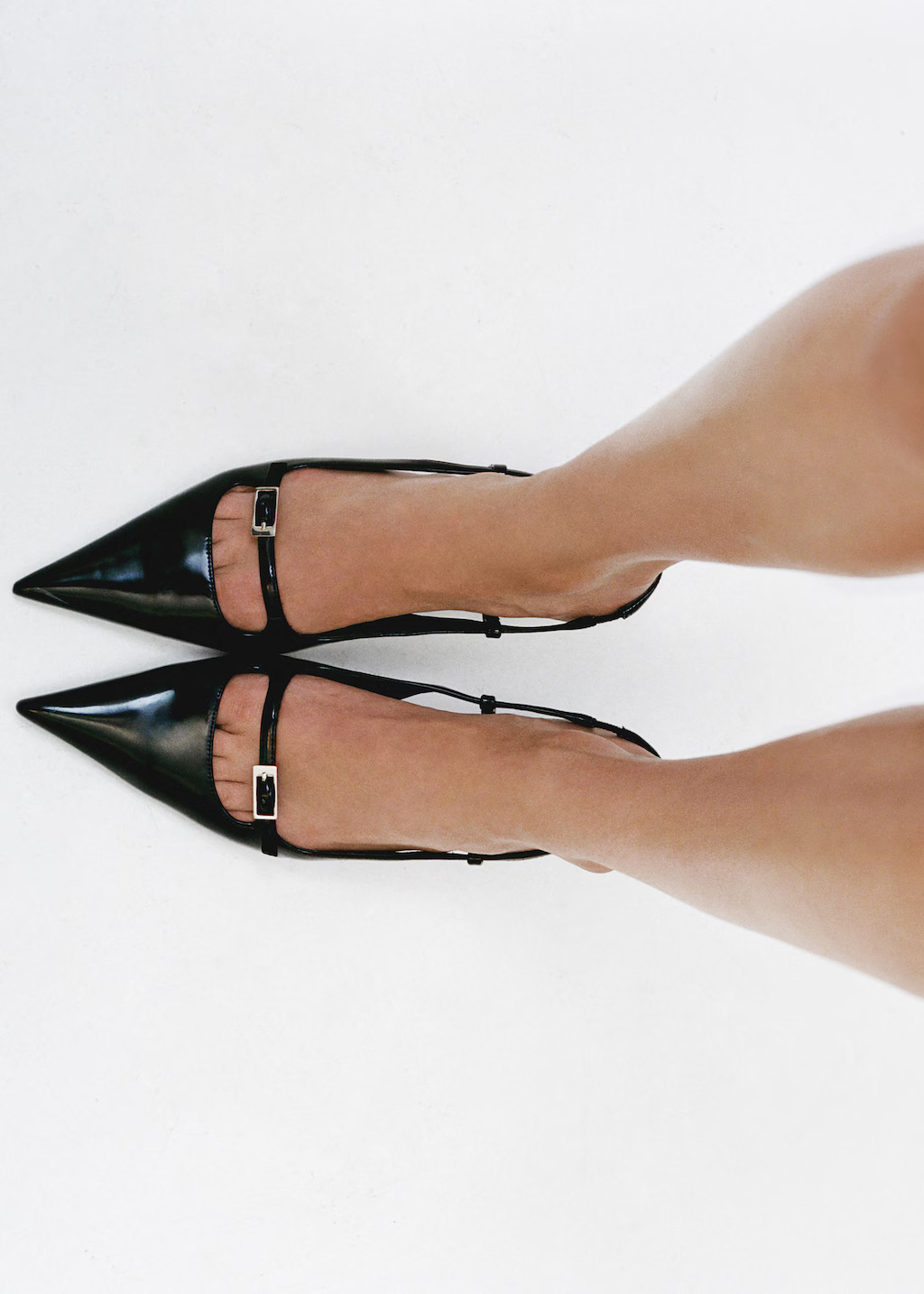 Slingback heeled shoes with buckle | Mango (US/MX/AU)