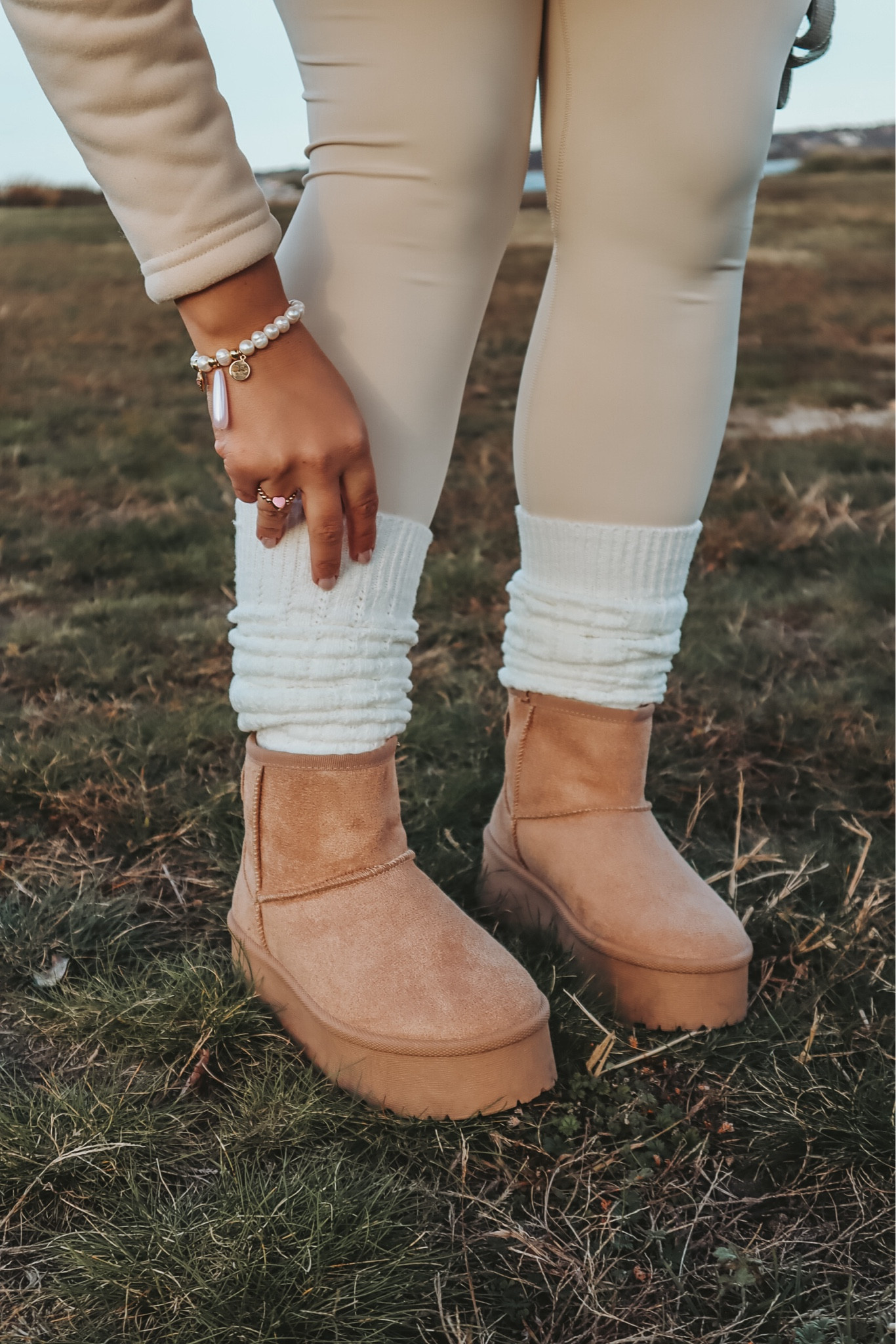 These comfy boots are now only $32✨ Perfect for walking your pup on cold mornings or running errands. 
#shoes #boots #booties #fallboot #winterboot #falloutfit #cozy #kneehighsocks 



#LTKGiftGuide #LTKfindsunder50 #LTKSeasonal