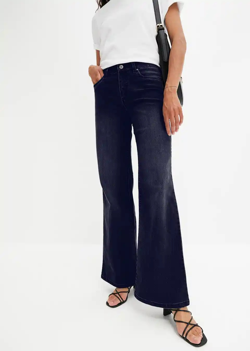 Wide-Leg-Jeans, Mid Waist, Stretch | Bonprix DE