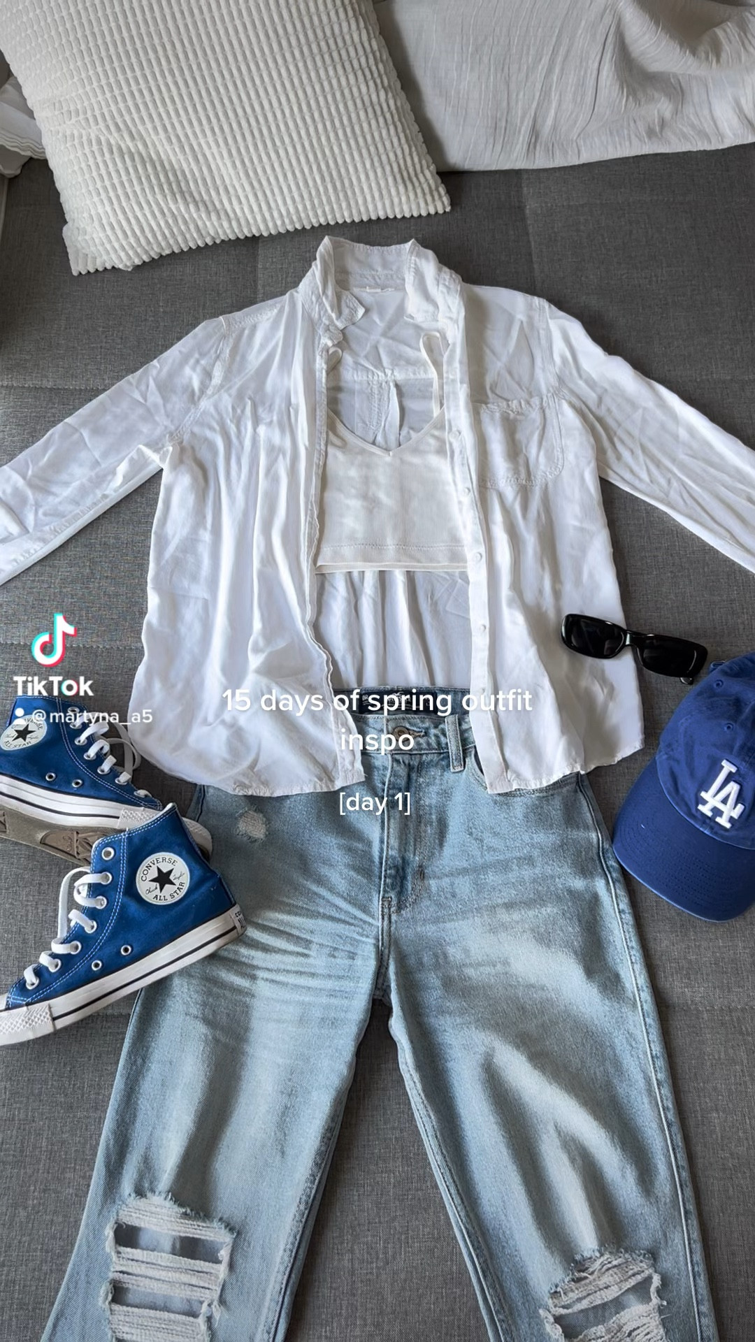 spring outfit inspo details!💙🫐🌊