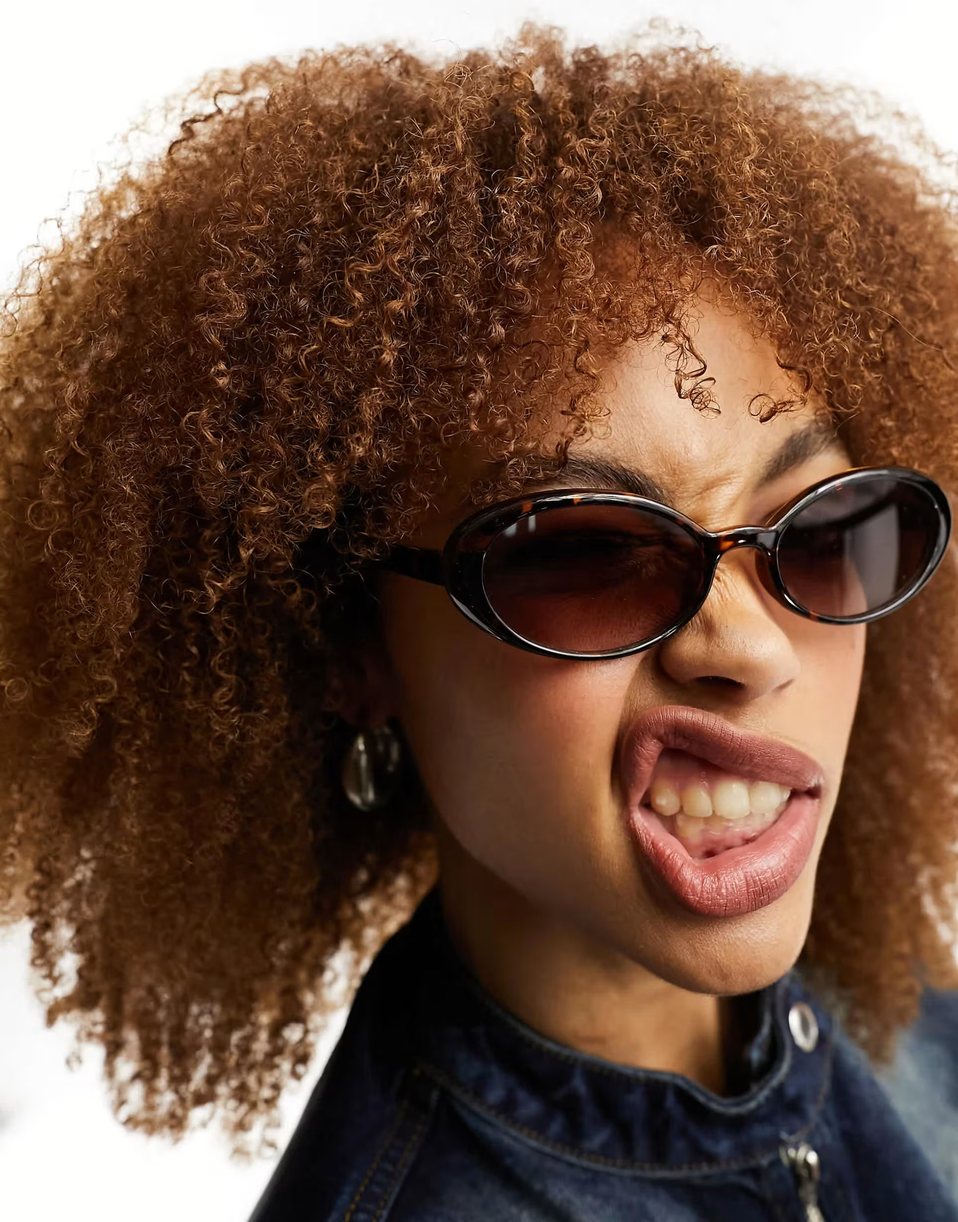 Reclaimed Vintage 90s oval sunglasses in brown | ASOS (Global)