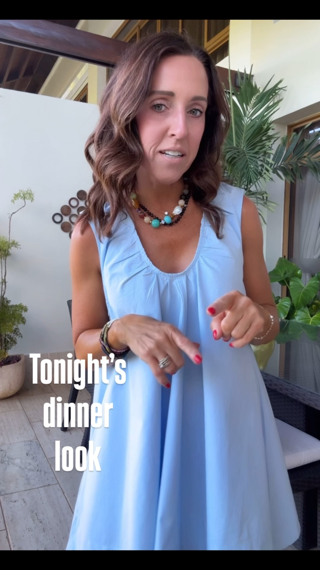 Tonight’s dinner look: a loose mini dress. 
Resort style. Summer dress. 
Size 2.

#LTKSeasonal #LTKootd #LTKOver40