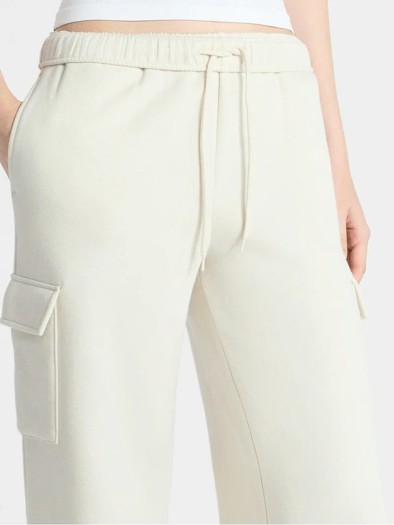 No Boundaries Fleece Cargo Wide-Leg Pants, 30'' Inseam, Women's | Walmart (US)
