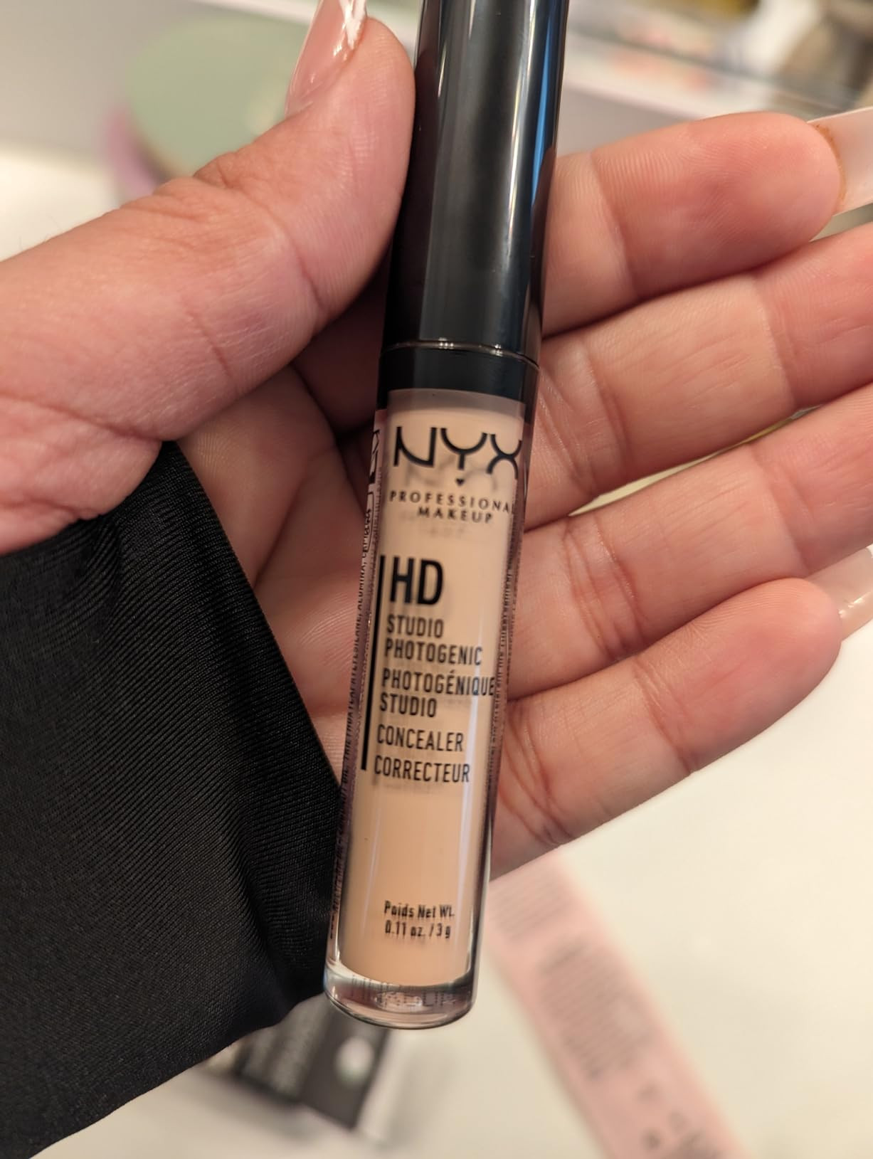 NYX PROFESSIONAL MAKEUP HD Studio Photogenic Concealer Wand, Medium Coverage - Cappuccino | Amazon (US)