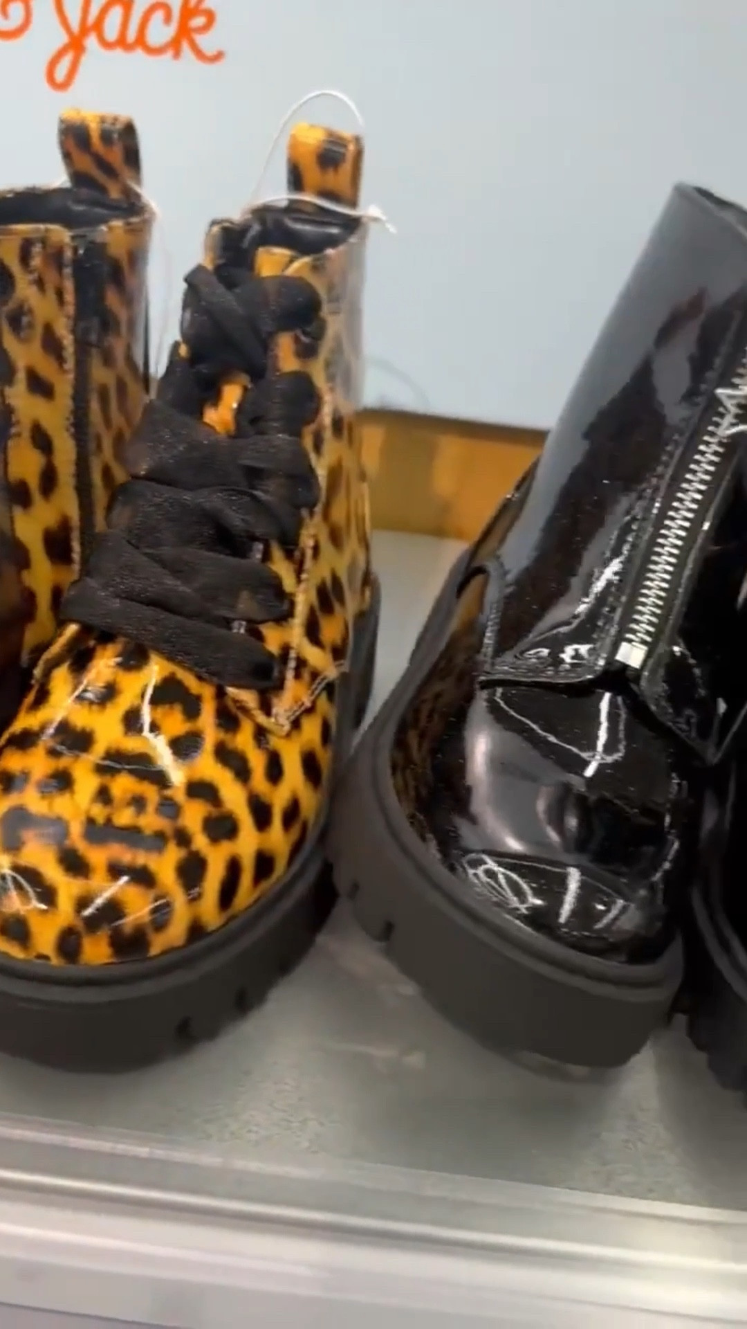 Some recent Target shopping finds!🙌🏼✨

target, target holiday, shoes, boots, holiday party looks, pura, tupperware, kids shoes, Lauren Mulloy, California 

#LTKHoliday #LTKFindsUnder50 #LTKFindsUnder100