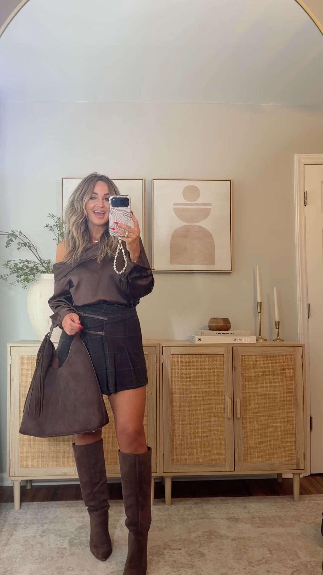 40% off with LEANN40 if expired, use code LEANN35 // so many good fall staples in this drop! plaid skirts you’ll love, date night outfit ideas + trending jackets you’ll live in! fall outfits @VICI

#LTKootd