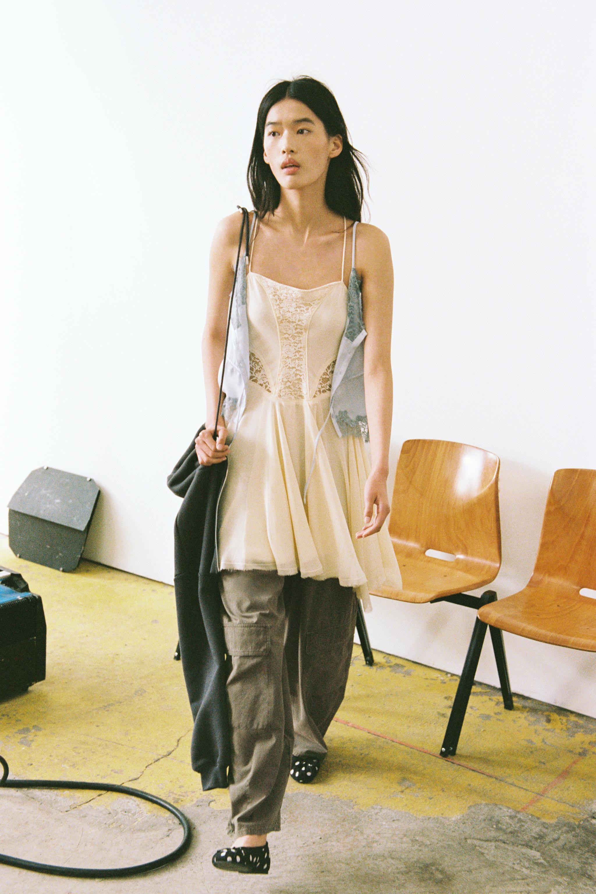 OVERSIZE CARGO TROUSERS | Zara UK