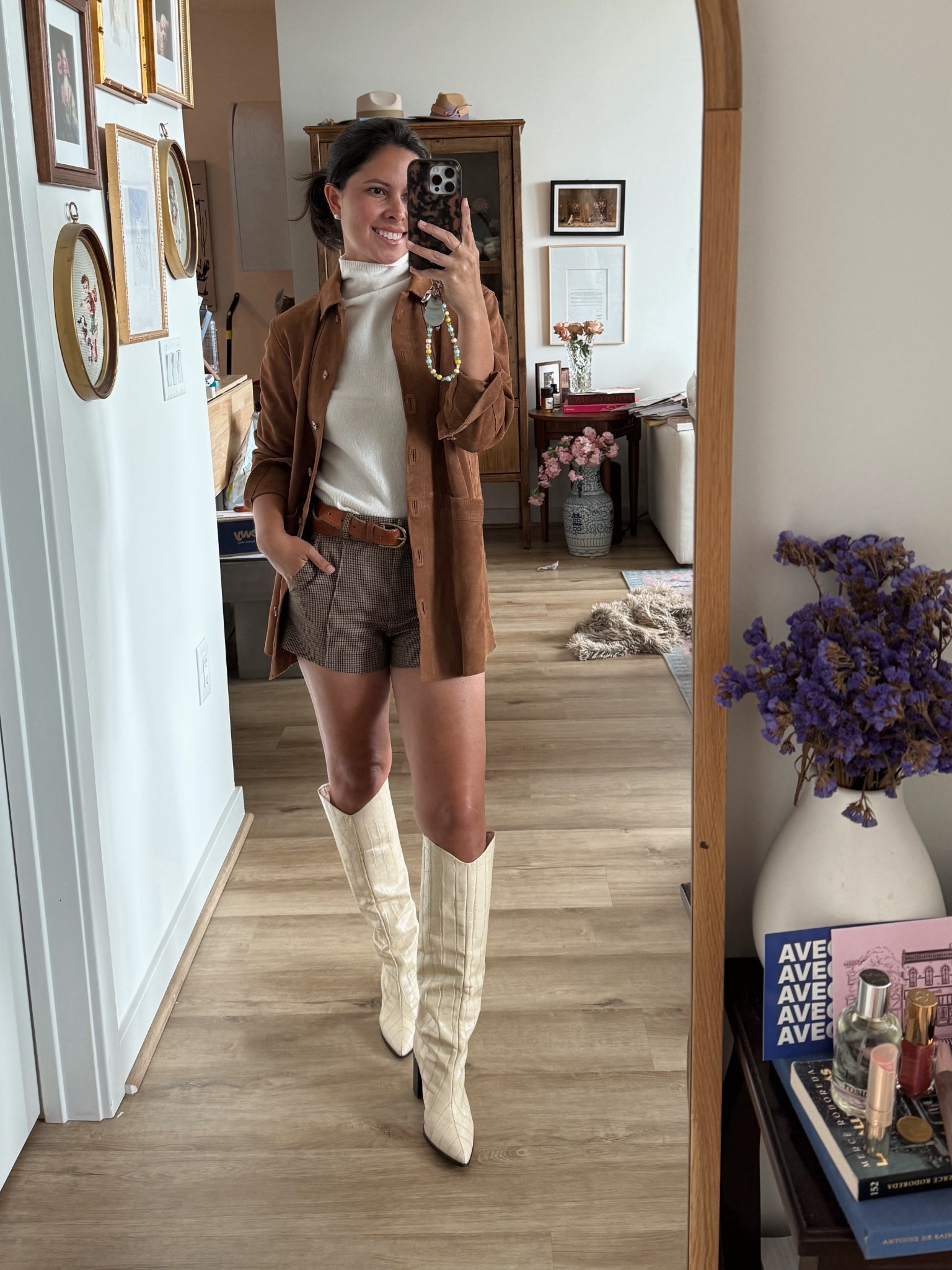 Fall shorts outfit, white boots, Schutz maryana, boots with shorts, Abercrombie Kathleen post 

#LTKPetite #LTKStyleTip #LTKFallSale