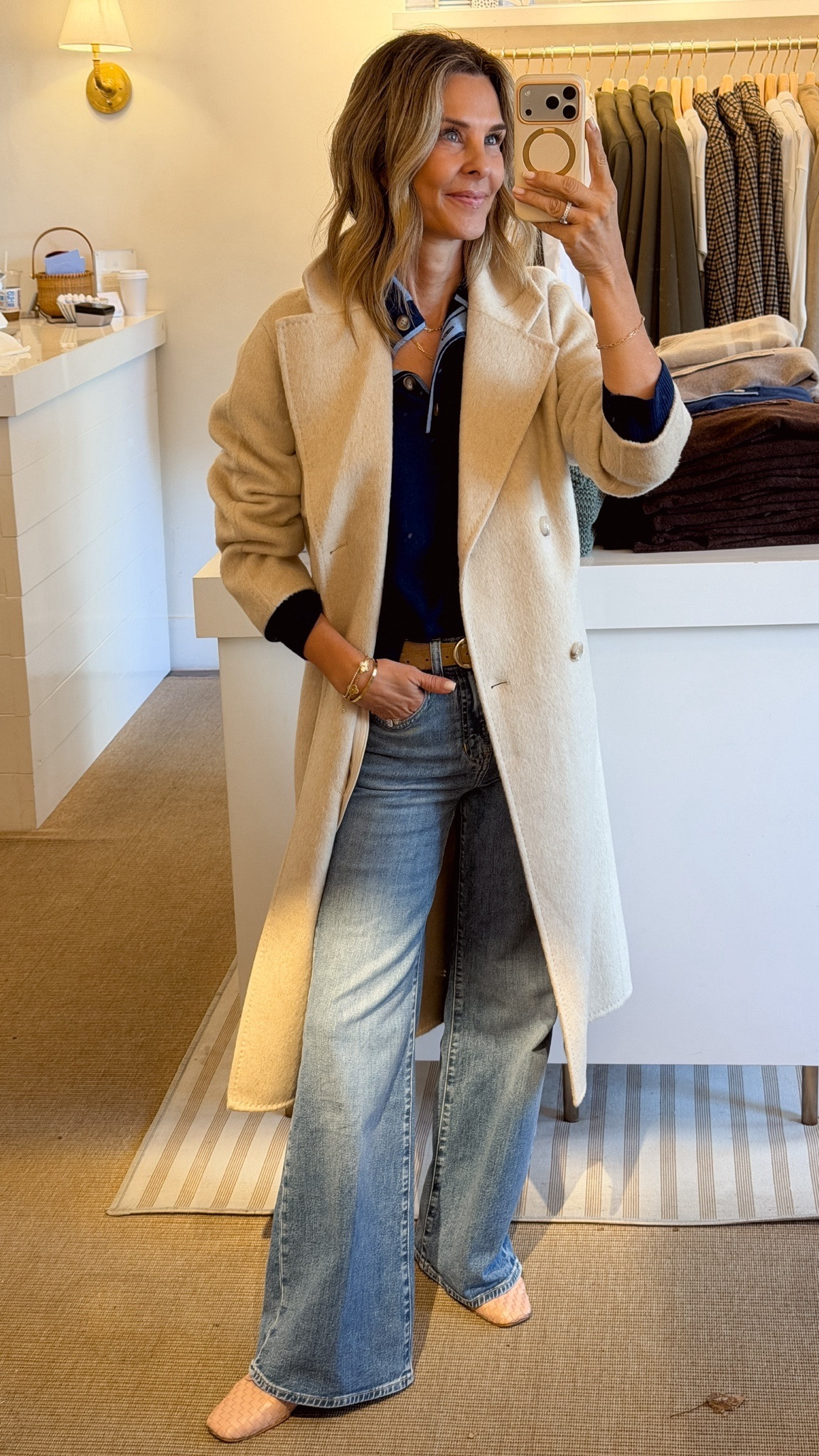 I’m 5’6
Tan coat XS
Navy sweater XS
jeans TTS
Pink Woven flat TTS

Sharing casual outfits, elevated basics, polished staples, and modern trends.