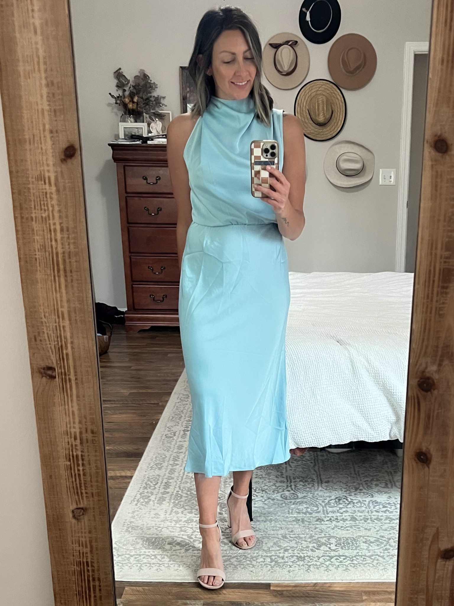 This satin dress is so chic + not breaking the bank 

#LTKWedding #LTKPetite #LTKFindsUnder100