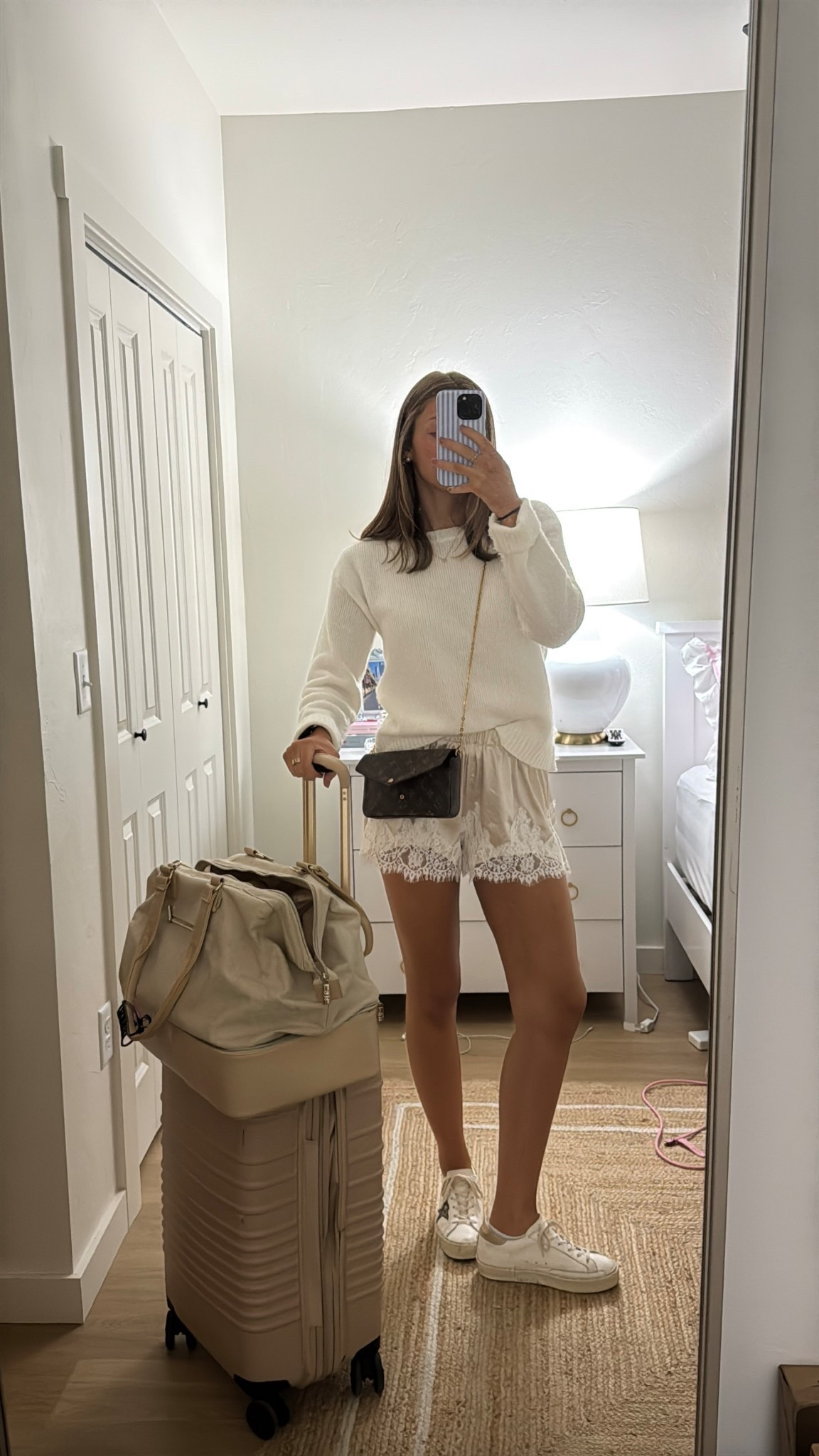 Off to Nashville!!🤠

#LTKStyleTip #LTKSeasonal #LTKTravel