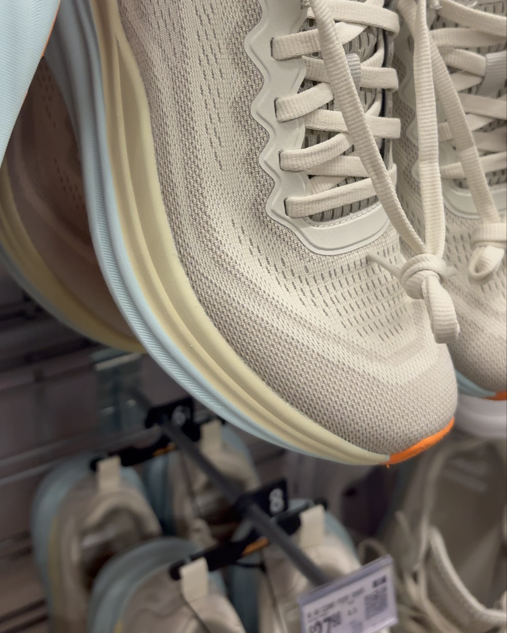 They look like the EXPENSIVE ones but they are barely over $20! 

#LTKSaleAlert #LTKFindsUnder50 #LTKActive