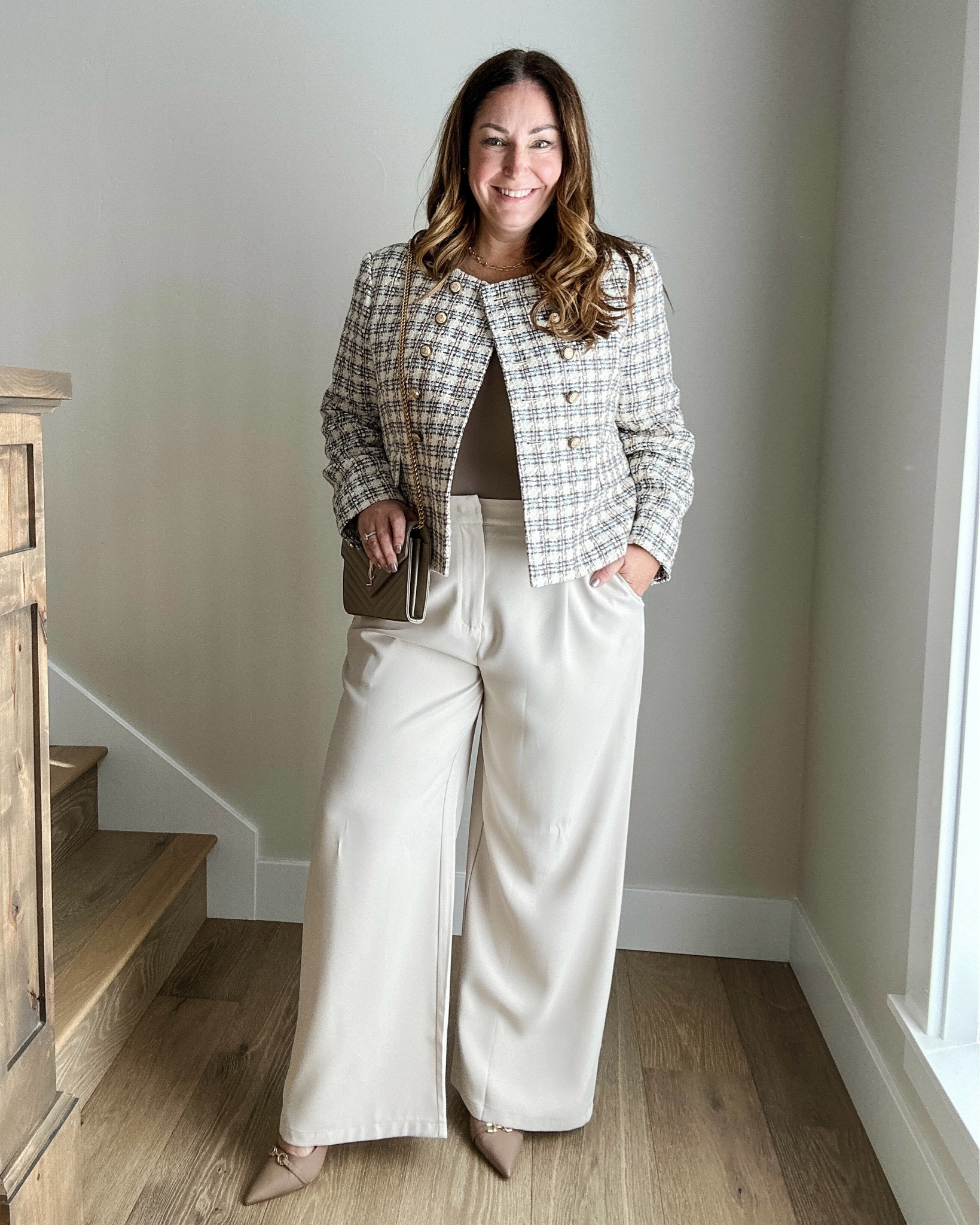 Veronica Beard Double Breasted Bentley Tweed Jacket Workwear Outfit

Fit Tips: Trouser Pants, XL // Bodysuit, L // Jacket, 14

Designer fashion, fall workwear, designer jacket, YSL bag, designer clutch, conference outfit, midsize workwear#LTKCon

#LTKItBag #LTKWorkwear