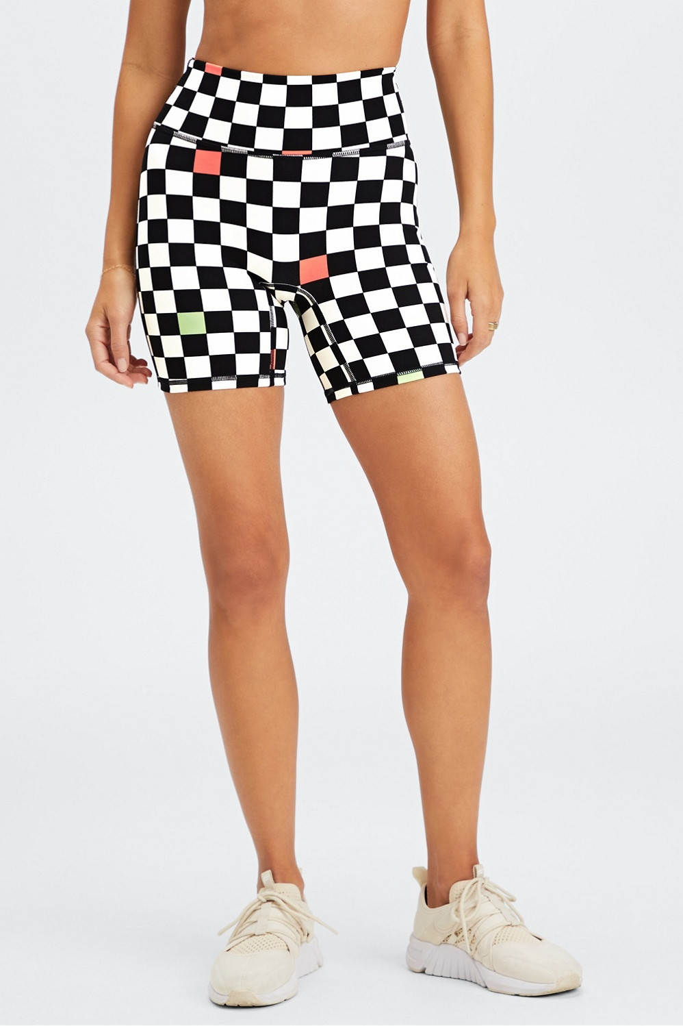 Anywhere High-Waisted Short 6 | Fabletics