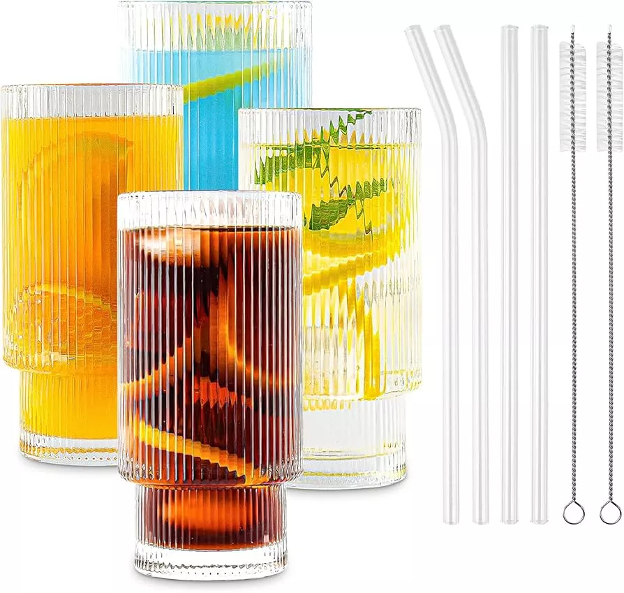 VITEVER 100 Sets - 16oz Plastic Cups with Lids and Straws