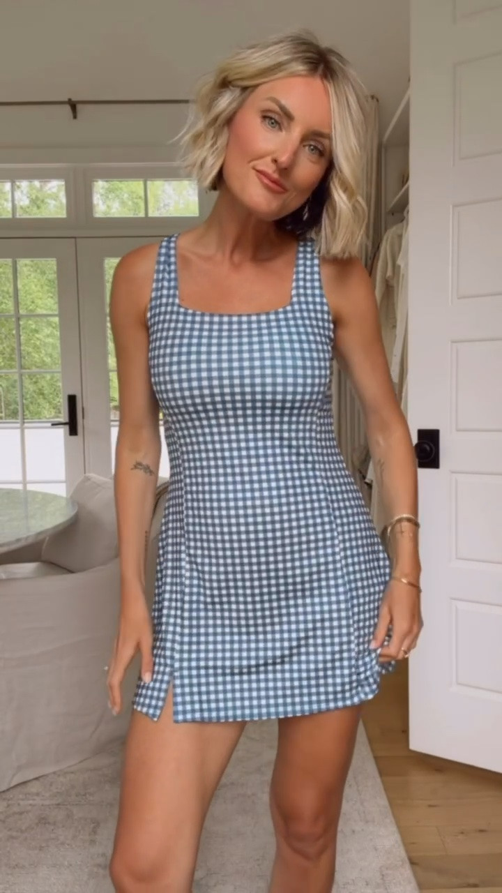 How cute is this gingham active dress?! Wearing S.

Loverly Grey, Gap Factory, gingham active dress, gingham athletic dress, athleisure, activewear

#LTKootd #LTKSeasonal #LTKActive