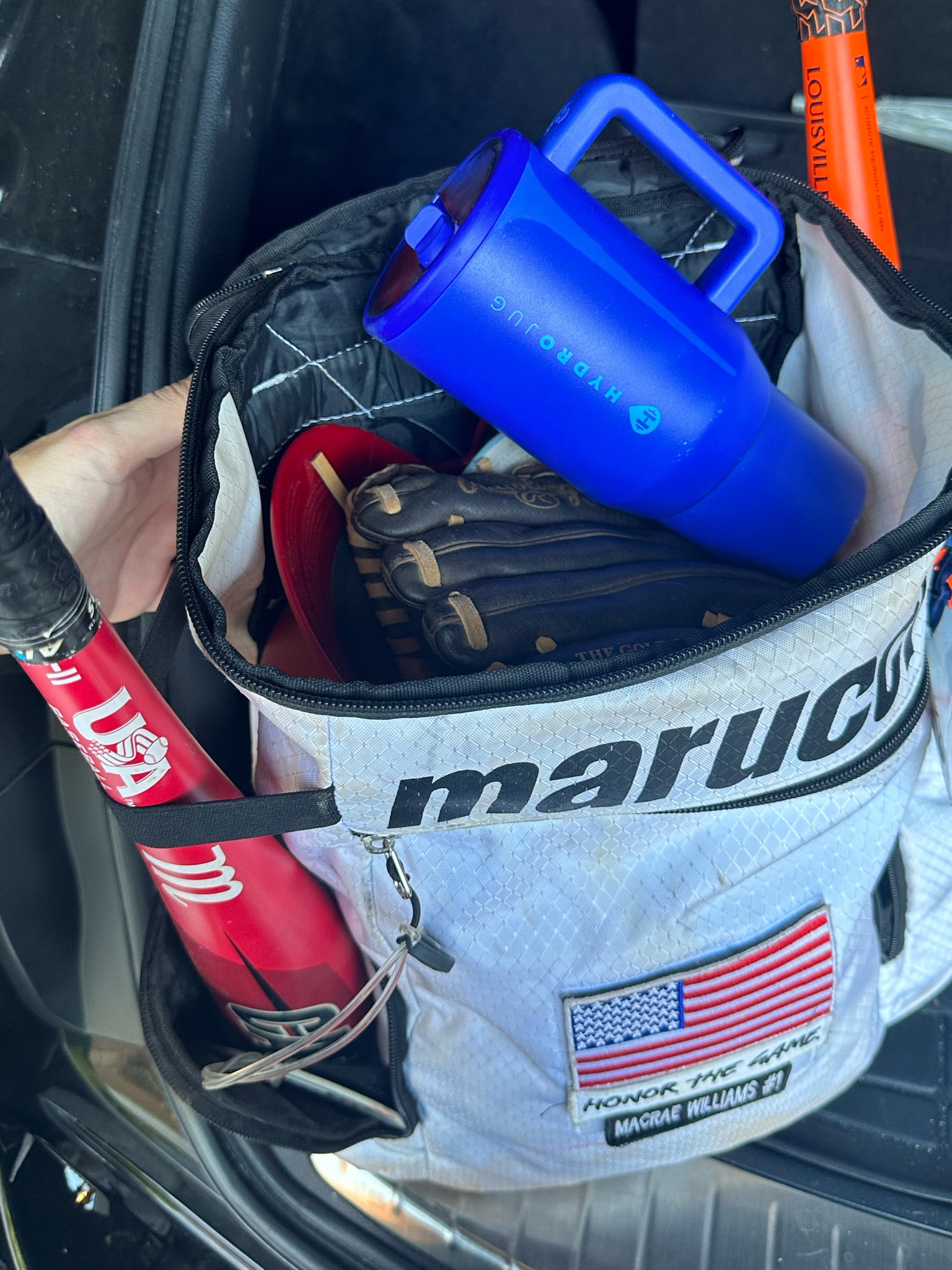 Hydrojug 20oz is perfect for the kids’ bat bag … no spill, easy open straw 

#LTKBacktoSchool #LTKKids #LTKFamily