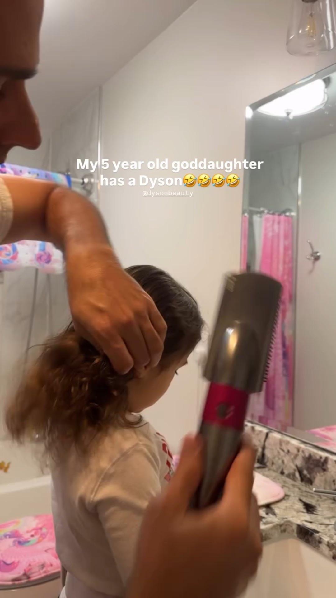 My 5 year old goddaughter has a Dyson🤣🤣🤣🤣 @dysonbeauty