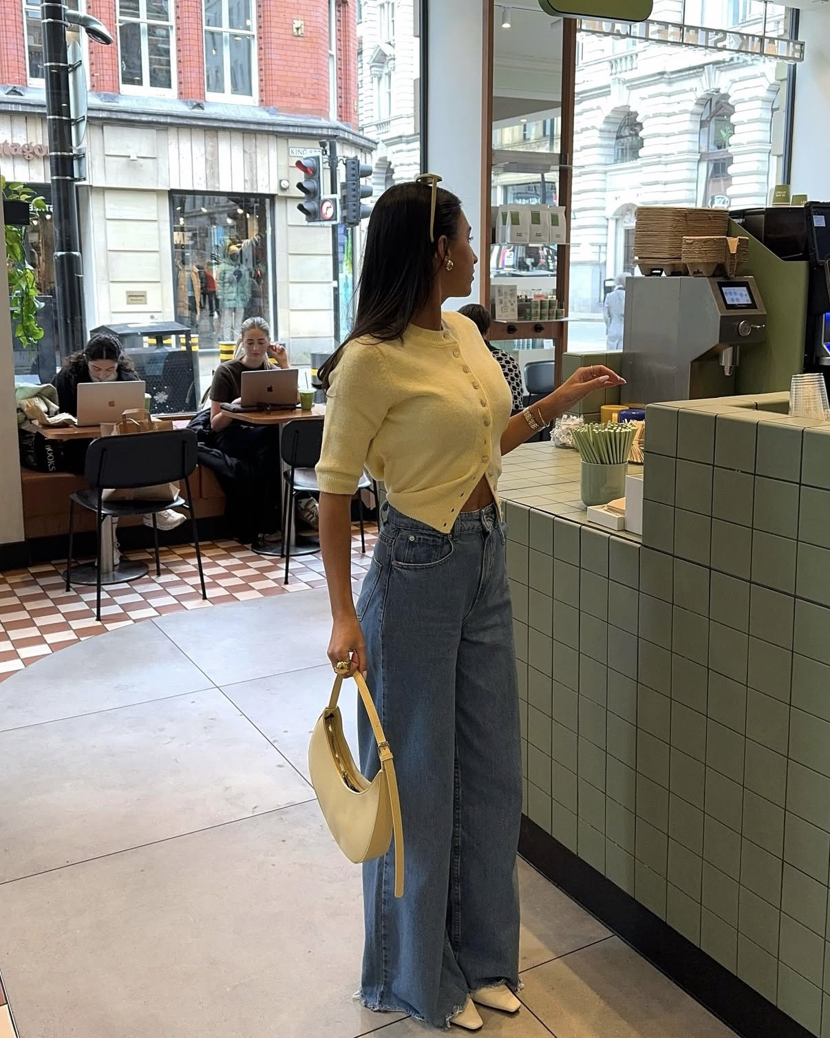 #yellowtrend #butteryellow #buttermilk #buttermilkyellow #springootd #springfashion

#LTKspring #LTKuk