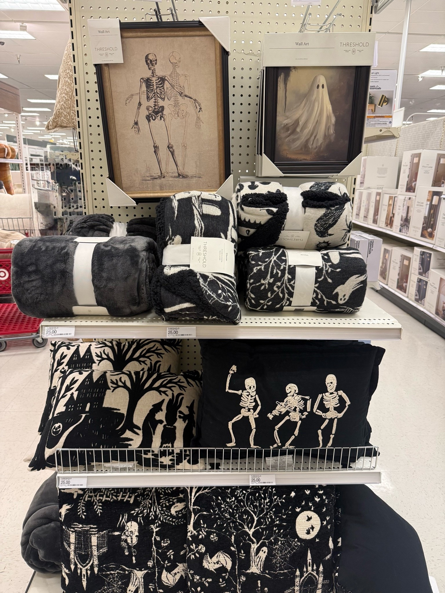It’s spooky season at Target! So many fun new arrivals for Halloween 💀🎃

#LTKSeasonal #LTKHome