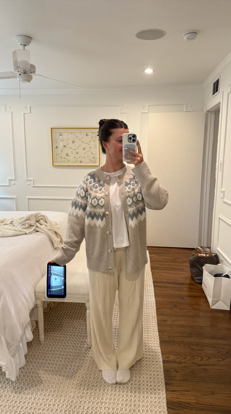 cozy fit of the day 🤍 

 #LTKgrwm #LTKootd