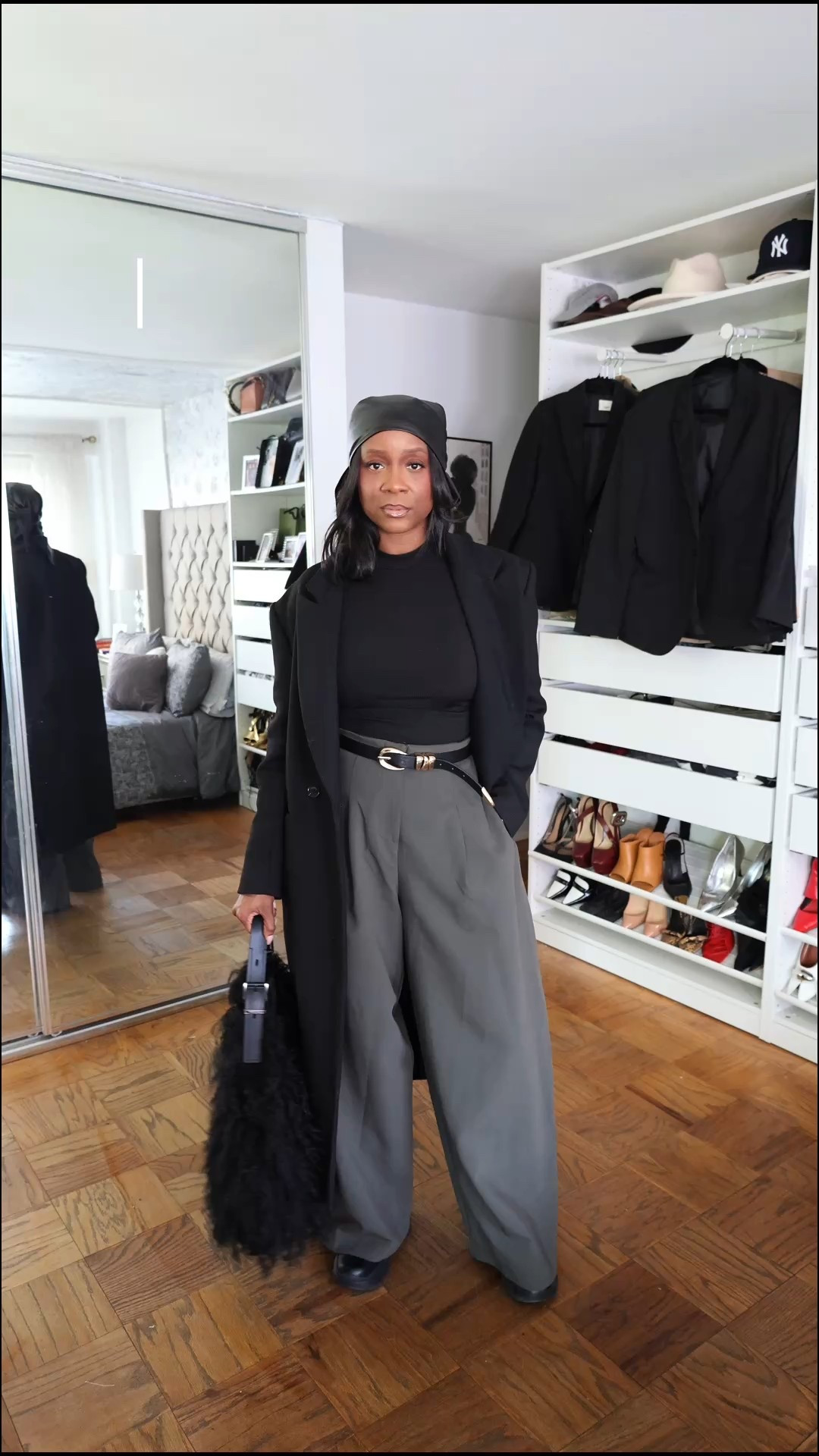 Winter Outfit Ideas ❄️
Sharing the chic, wearable looks I’m rotating this season — cozy layers, elevated basics, and easy outfits you can recreate with pieces already in your closet. Most items are linked here so you can shop my winter style staples in one place.

winter outfits, winter fashion, winter style, chic winter outfits, cold weather essentials, everyday winter looks, NYC winter style, elevated basics, layering ideas



#LTKootd #LTKHoliday