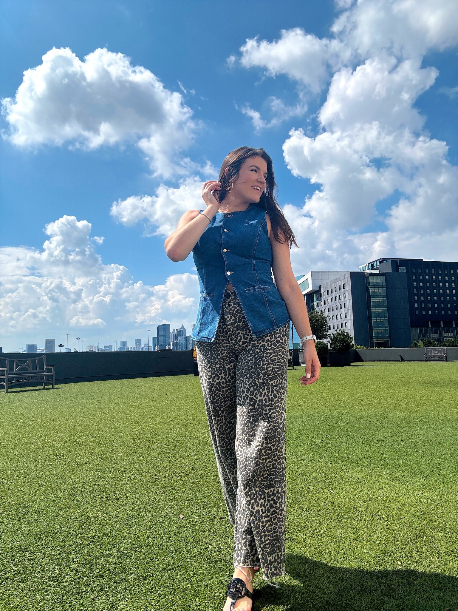 Work ootd!! Denim button front top with leopard print pants - giving fall transition vibes!!🤎 P.S. Vici is having an LTK sale, so shop this top now for $$$ off!!🫶🏼✨ #Vici #sale #denimtop #leopardprintjeans #falltransition #denim

#LTKxVICI #LTKSeasonal #LTKWorkwear