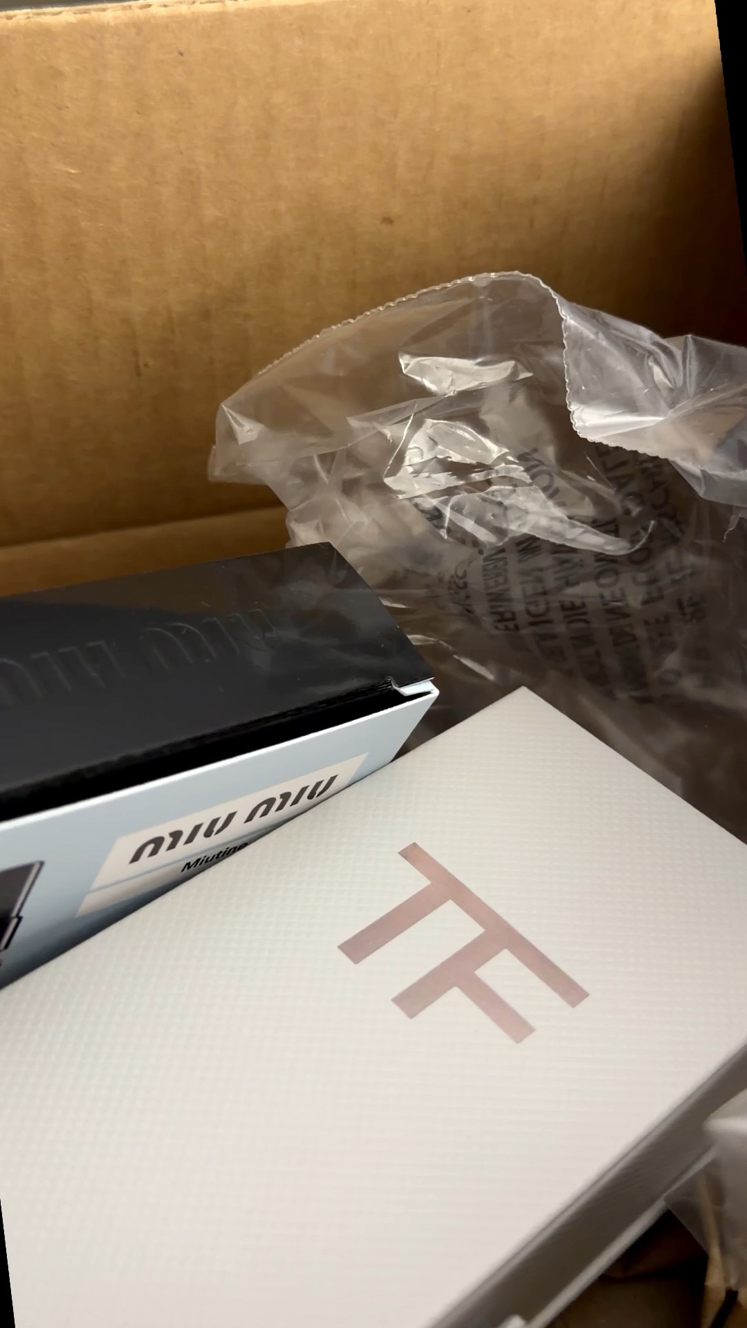 I wanted to try these perfumes so I got the mini’s before I buy the large ones. 

#LTKActive #LTKU #LTKBeauty