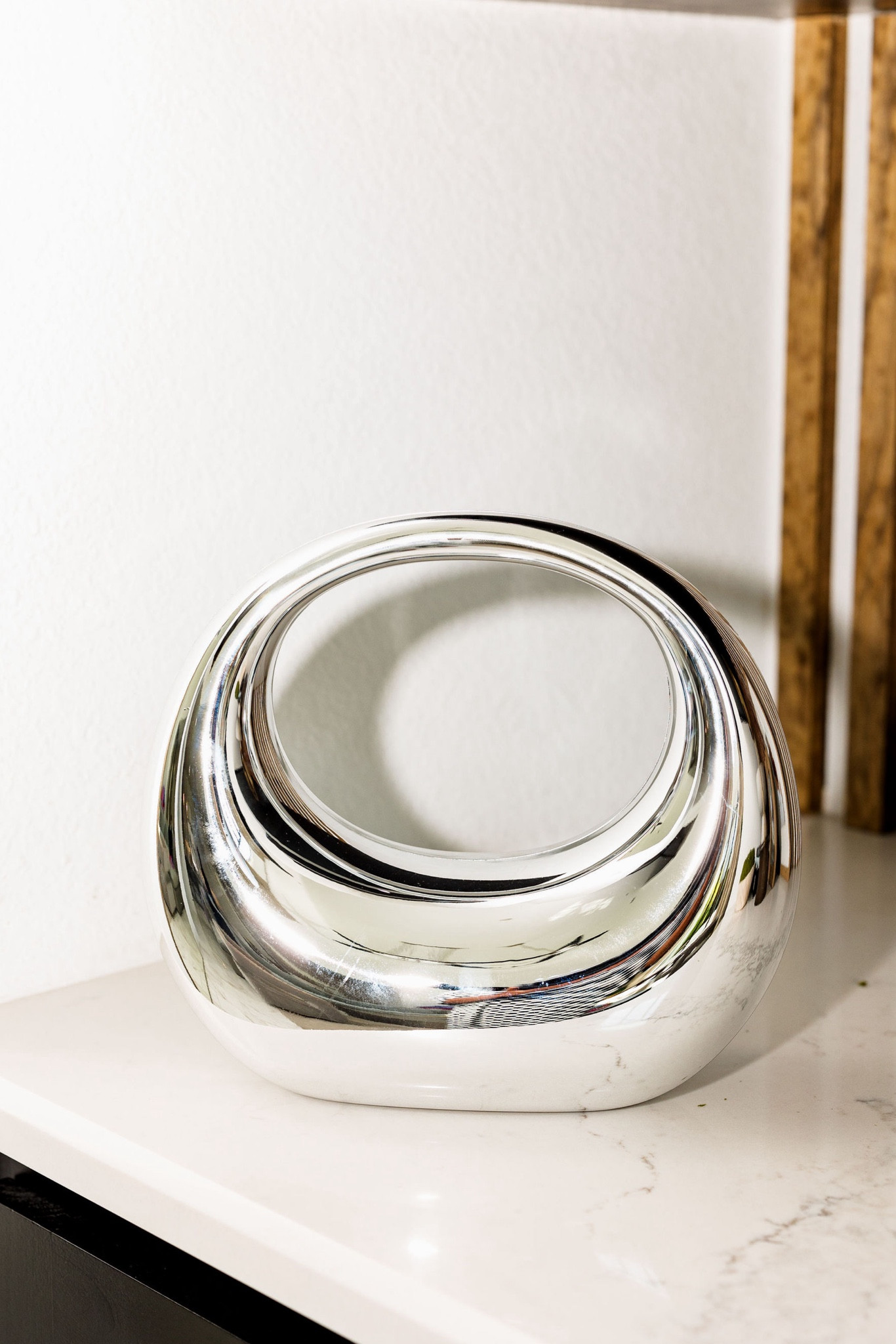 Handbag find at Revolve! Love the shape and color of this! Adds a nice simple pop to looks! 

#LTKStyleTip #LTKItBag