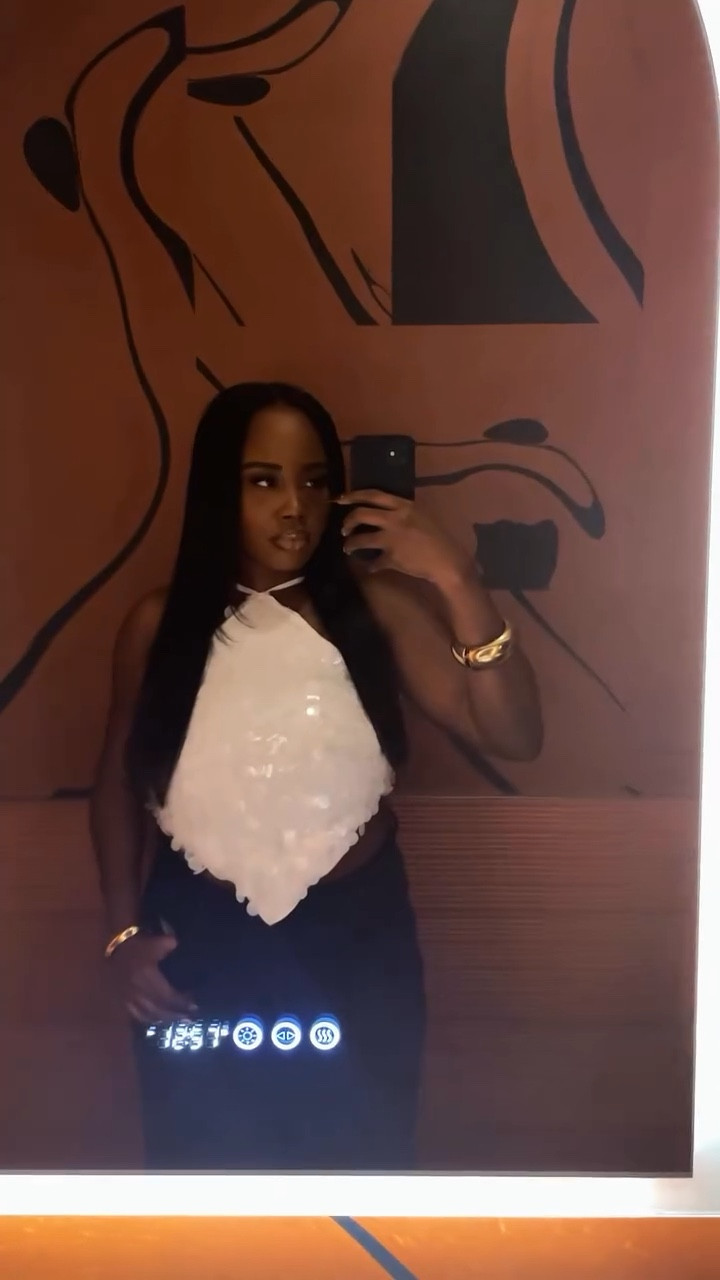 the @lobby.hamilton just dropped a brand new brunch menu and trust me… this spot was literally made for the girlies 💅🏾✨
saturday or sunday plans? grab your homegirl and make that drive to hamilton, you won’t be disappointed.

what we ordered:
• the lobby brunch tower 🍽️ — packed with protein and perfect if you can’t decide (why choose when you can have it all? 🙌🏾 feeds 2!)
• nashville hot fried chicken 🔥
• signature drinks: the lobby temple + the lychee martini 🍸🤍

thank you to the team at @lobby.hamilton for having me; everything was 10/10. 🫶🏾

add this to your brunch mood board ASAP 🤏🏾

#hamiltonbrunch #brunchtok #torontoblogger

#LTKdatenight #LTKgiftguide #LTKwinter