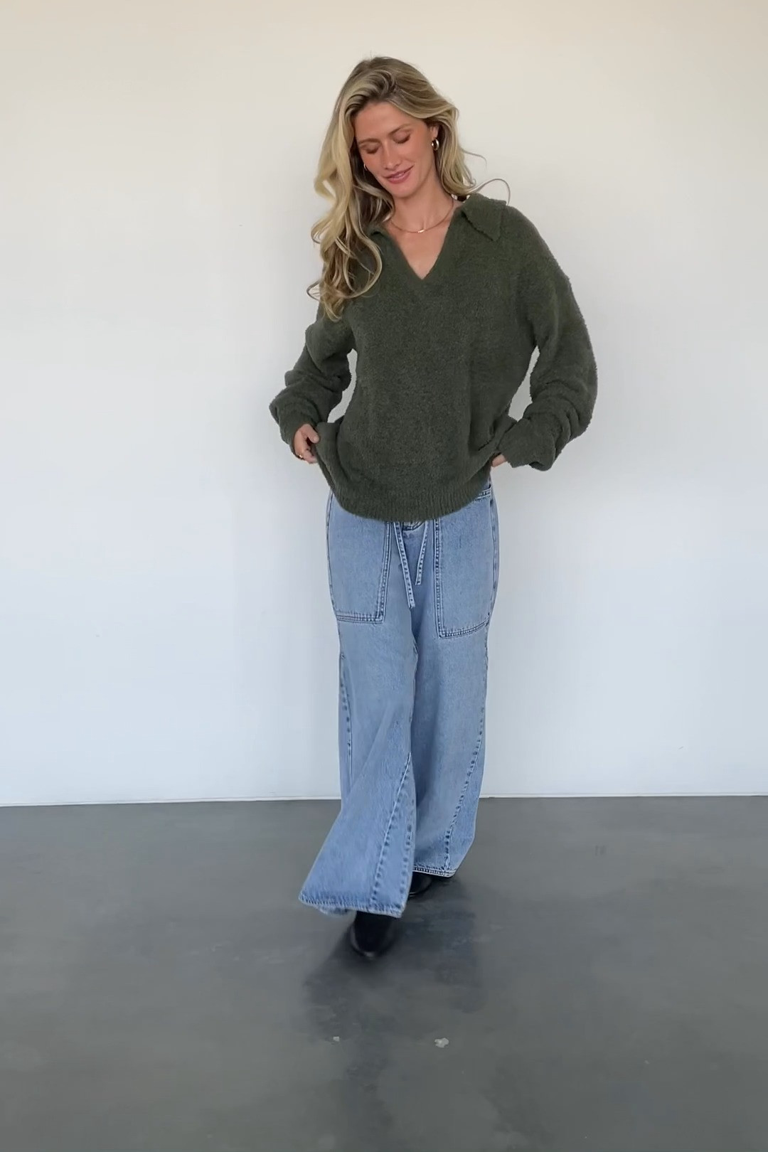 This sweater feels made for those first crisp fall weekends 🍁 Lightweight knit, pretty details, and super easy to dress up or down. I’d wear it for brunch, farmers market mornings, or a casual dinner out. #BalticBorn #FallWeekendStyle #FallSweaters #LightweightKnits #BrunchStyle #FarmersMarketOutfit #FallDinnerOutfit #AutumnFashion #TransitionalStyle #SweaterWeather #FallOutfitInspo #CozyChic 

 #LTKSeasonal #LTKU #LTKSaleAlert