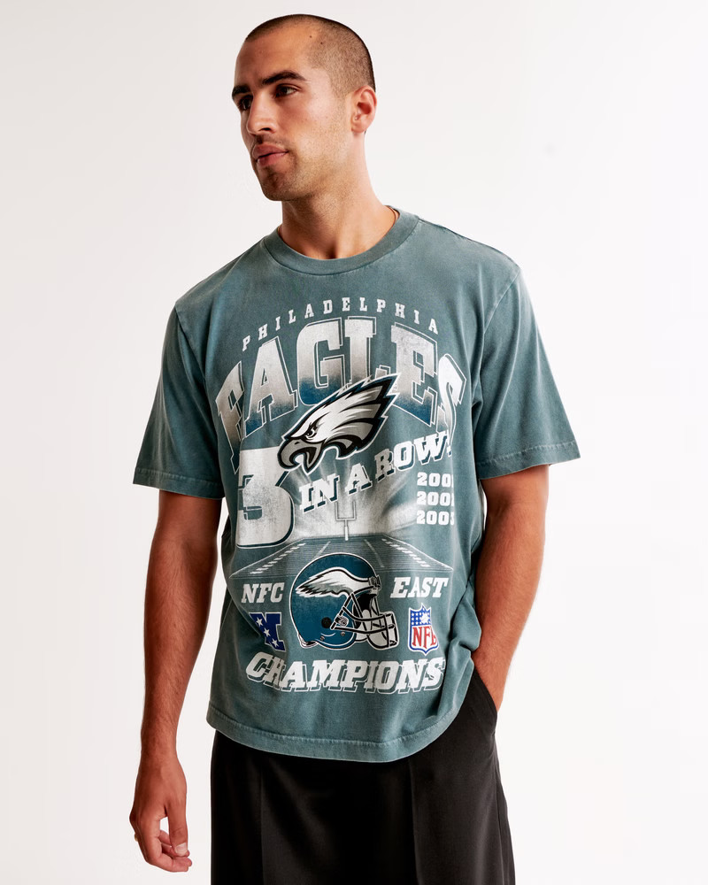 Philadelphia Eagles Vintage-Inspired Graphic Tee | Abercrombie & Fitch (US)