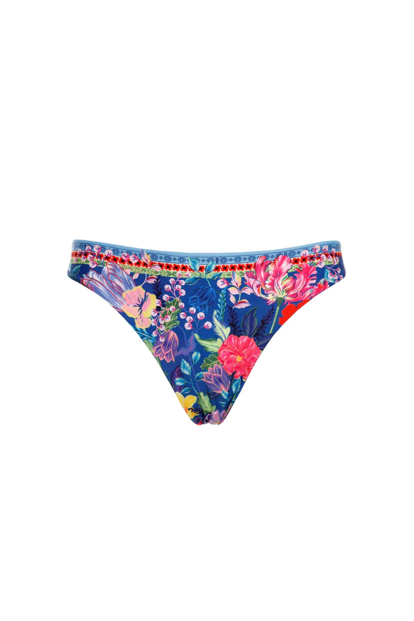 Ilu Bikini Bottom | Agua Bendita