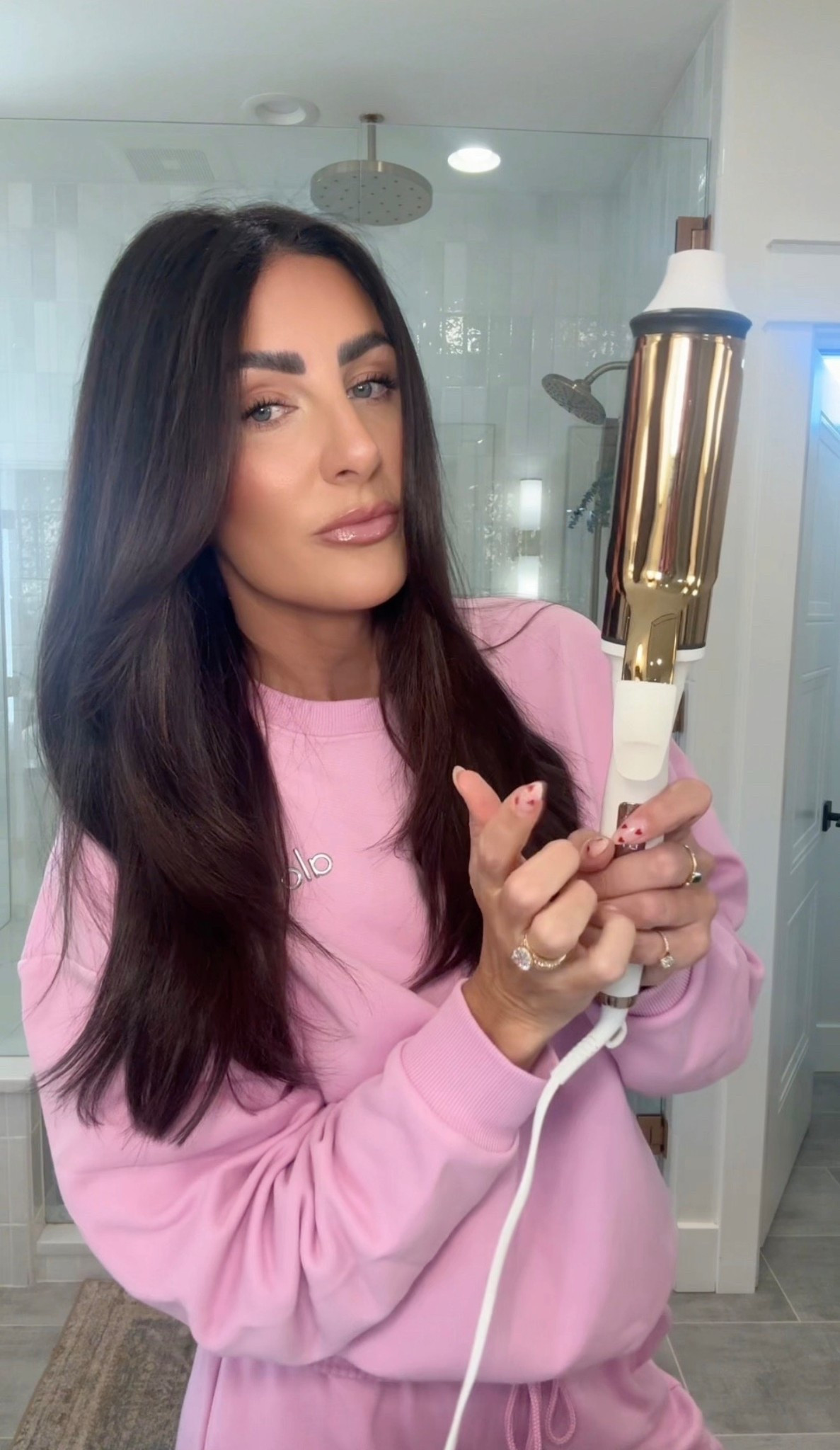 Alo Pullover | Athletic Pullover | Curling Iron | Kristen Ess 

#LTKActive #LTKBeauty