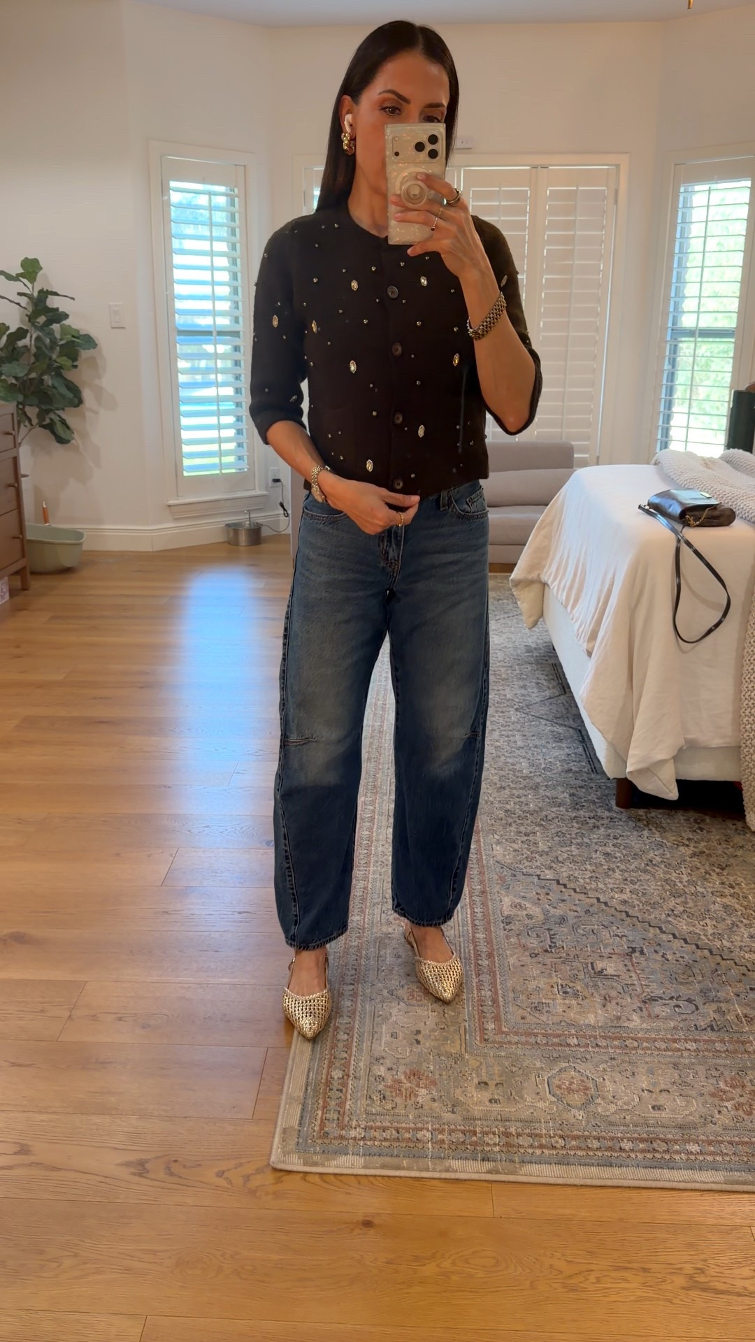 OOTD ✨
@Levi's for the win!



#LTKOver40 #LTKootd #LTKmomlife