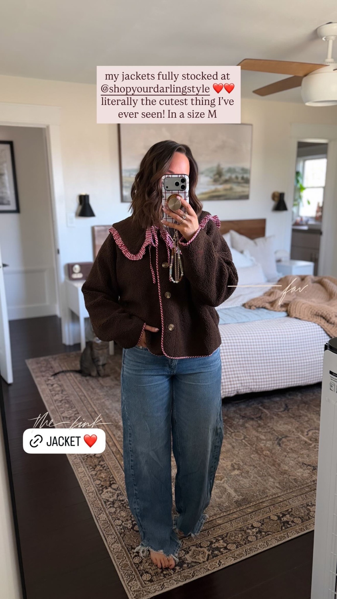 my jackets fully stocked at @shopyourdarlingstyle ❤️❤️ literally the cutest thing I’ve ever seen! In a size M