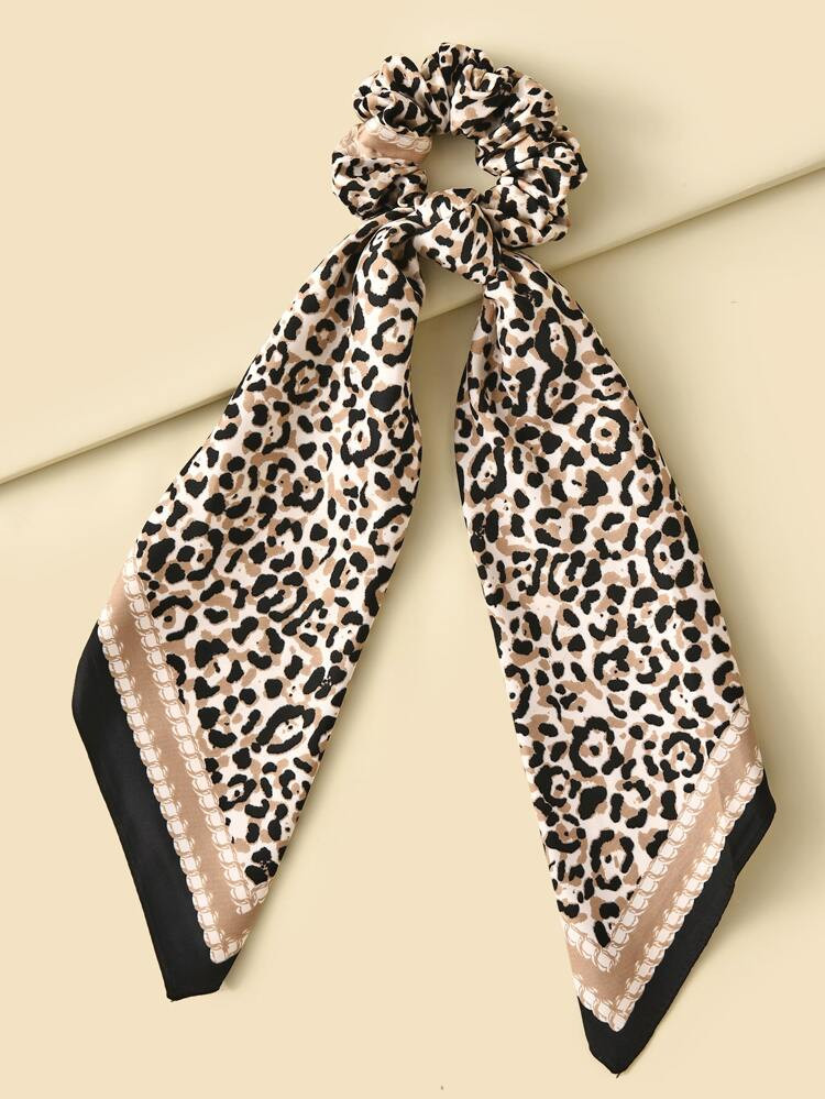 Leopard Pattern Scrunchie Scarf | SHEIN