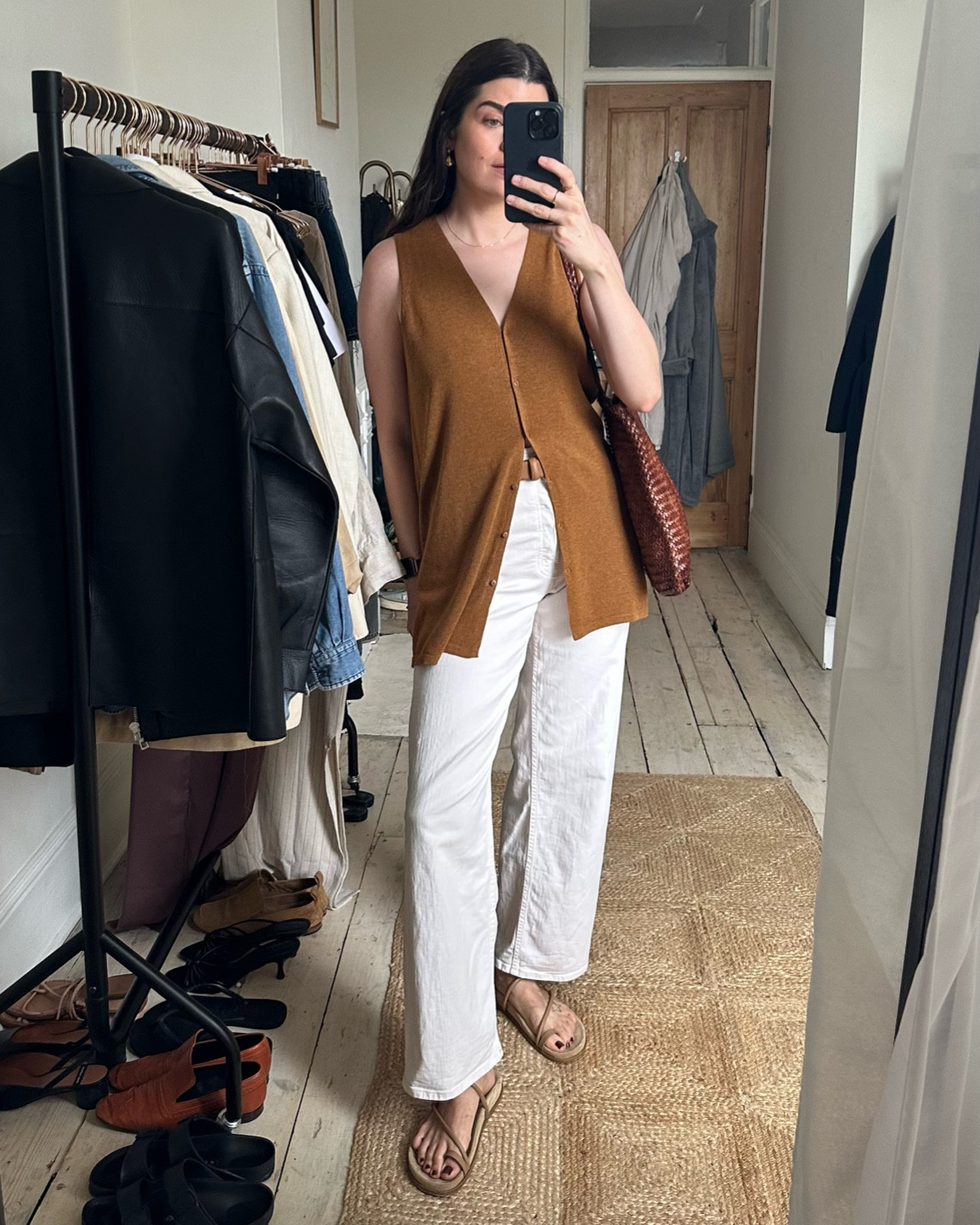 An OOTD for meetings in London 🙌

#LTKFind #LTKSeasonal #LTKstyletip