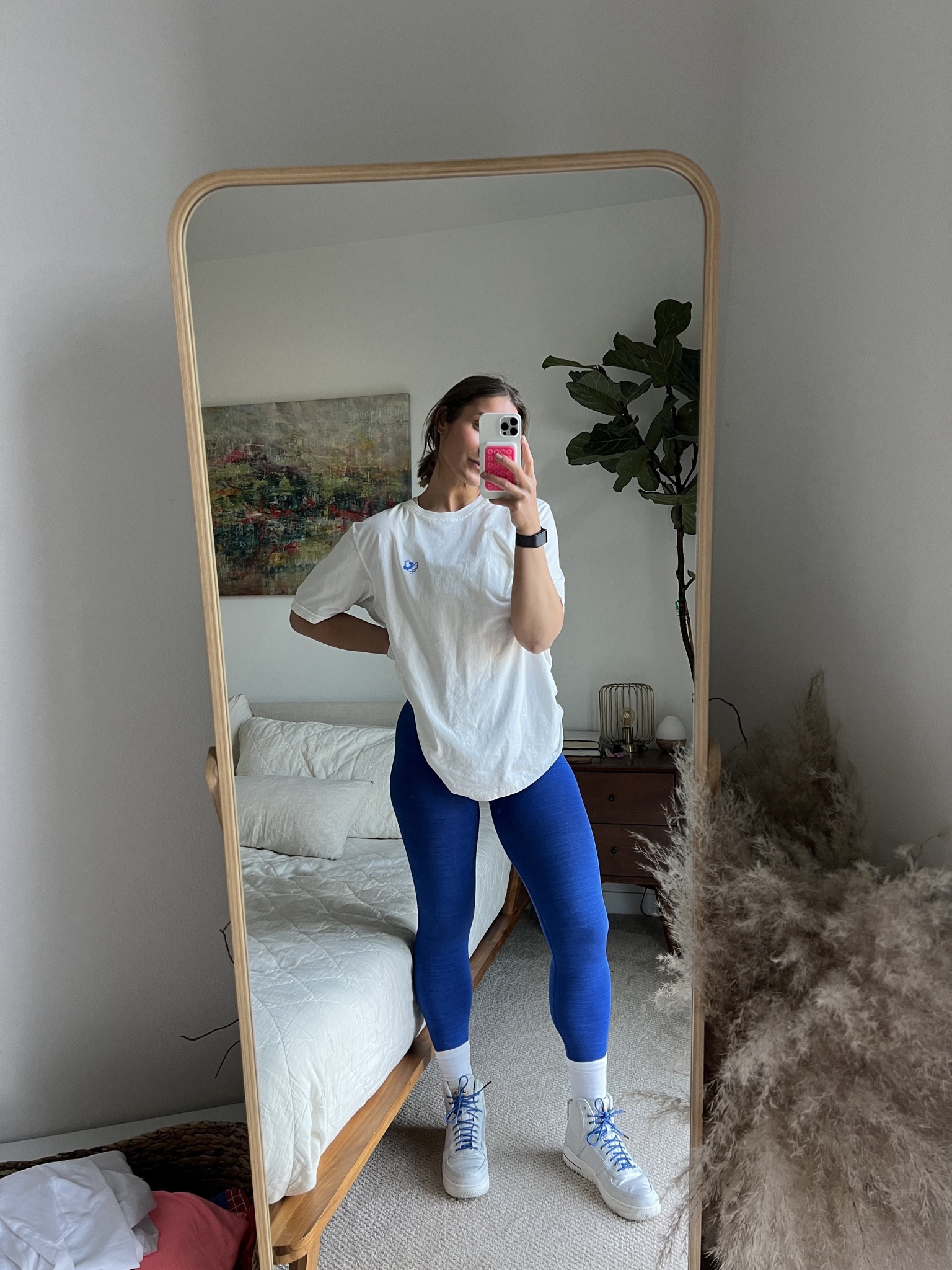 💙💙💙
Can’t link t-shirt and leggings in this app, here are the direct links:

t-shirt: https://publicpool.co/products/free-swim-club-tee-whip-cream

leggings: https://us.womensbest.com/products/define-seamless-leggings-galactic-blue

#LTKActive #LTKsalealert #LTKfitness