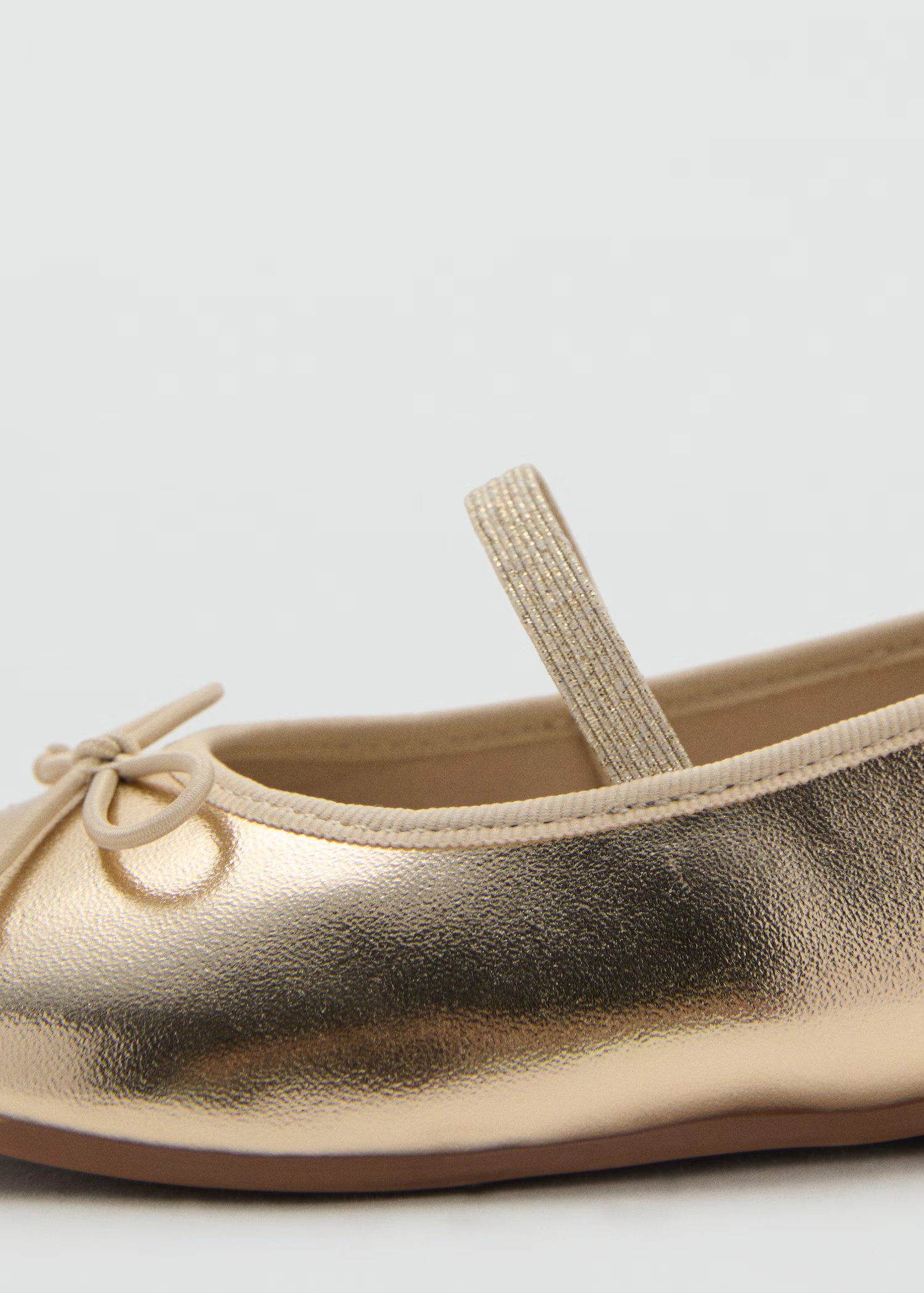 Metallic ballet flats with bow - Kids | MANGO USA | Mango (US/MX/AU)