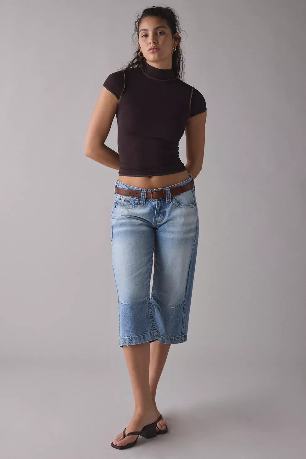 BDG Kayla Low-Rise Capri Jean | Urban Outfitters (US and RoW)