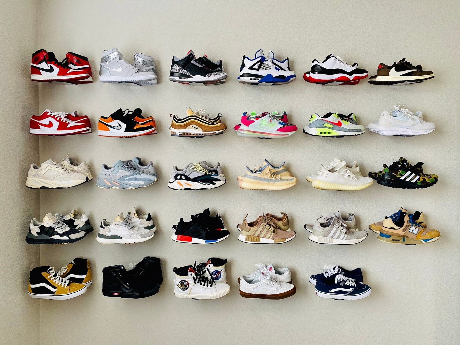 Set of 30 Floating Sneaker Displays / Shelves  Clear Plastic - Etsy | Etsy (US)